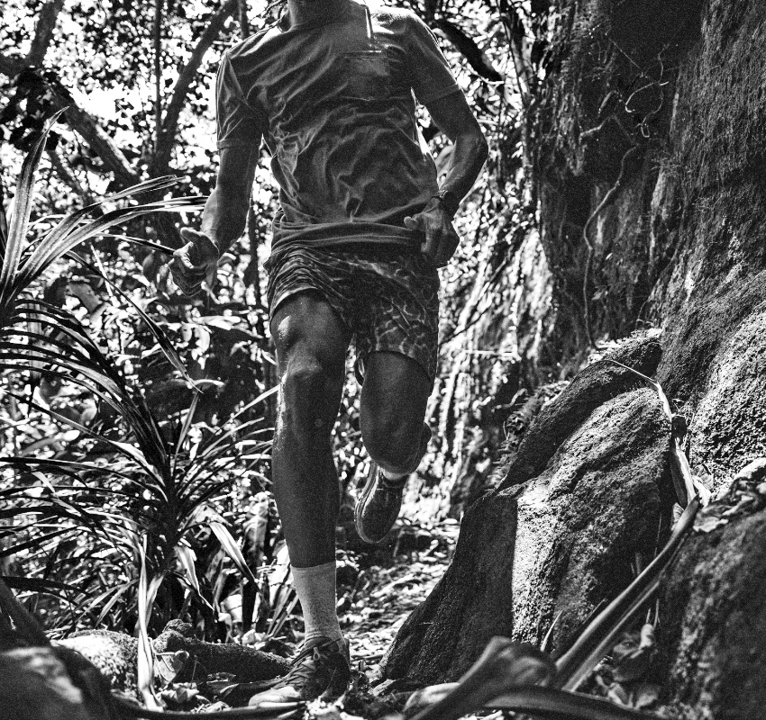 Past Journeys Sale 2023 Run / Active – Roark