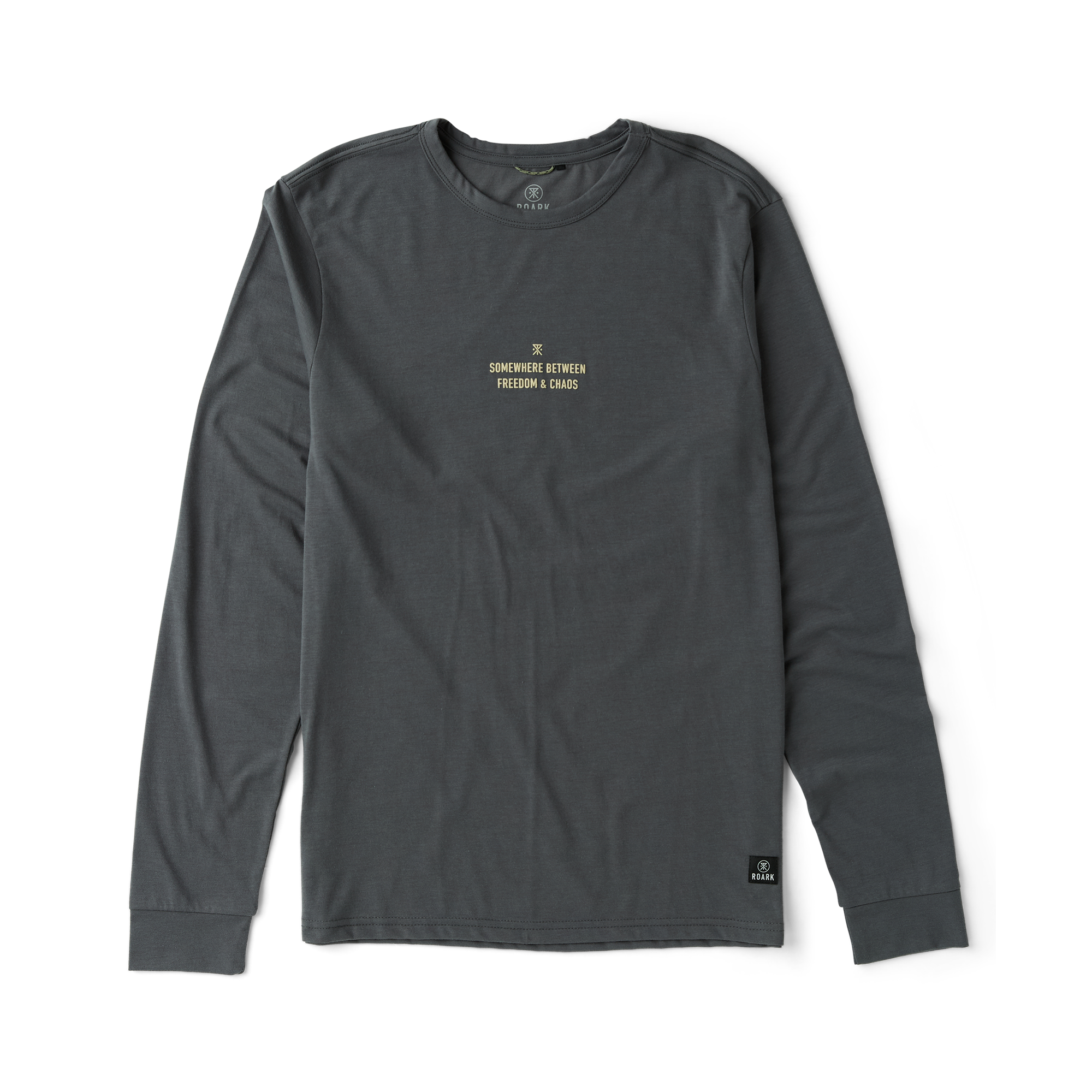 Mathis Active Long Sleeve Tee in Charcoal – Roark