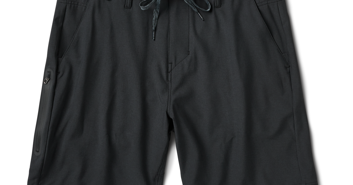 Double-Face Travel Shorts - Luxury Black