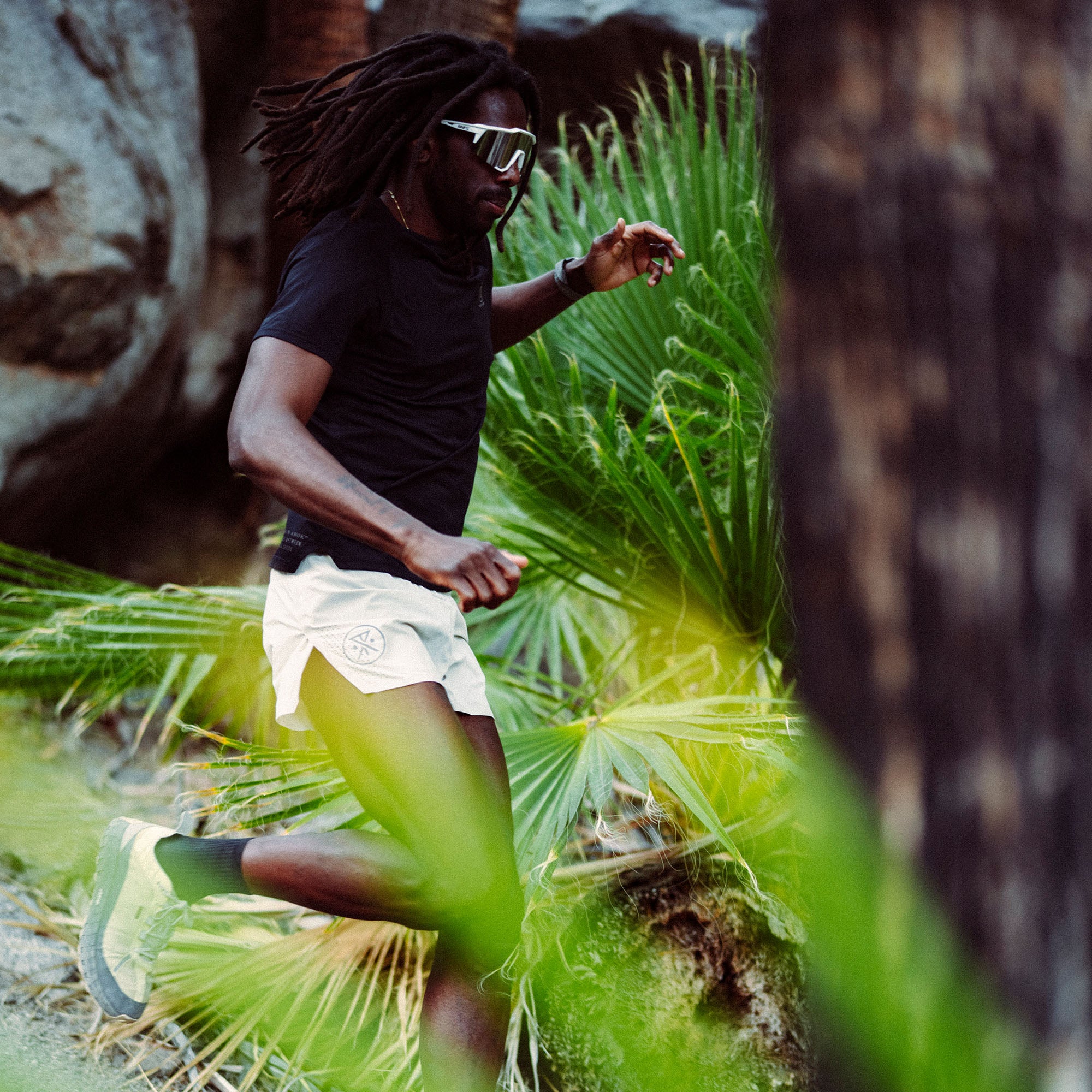 Alta Elite Short Sleeve Tee in Black – Roark