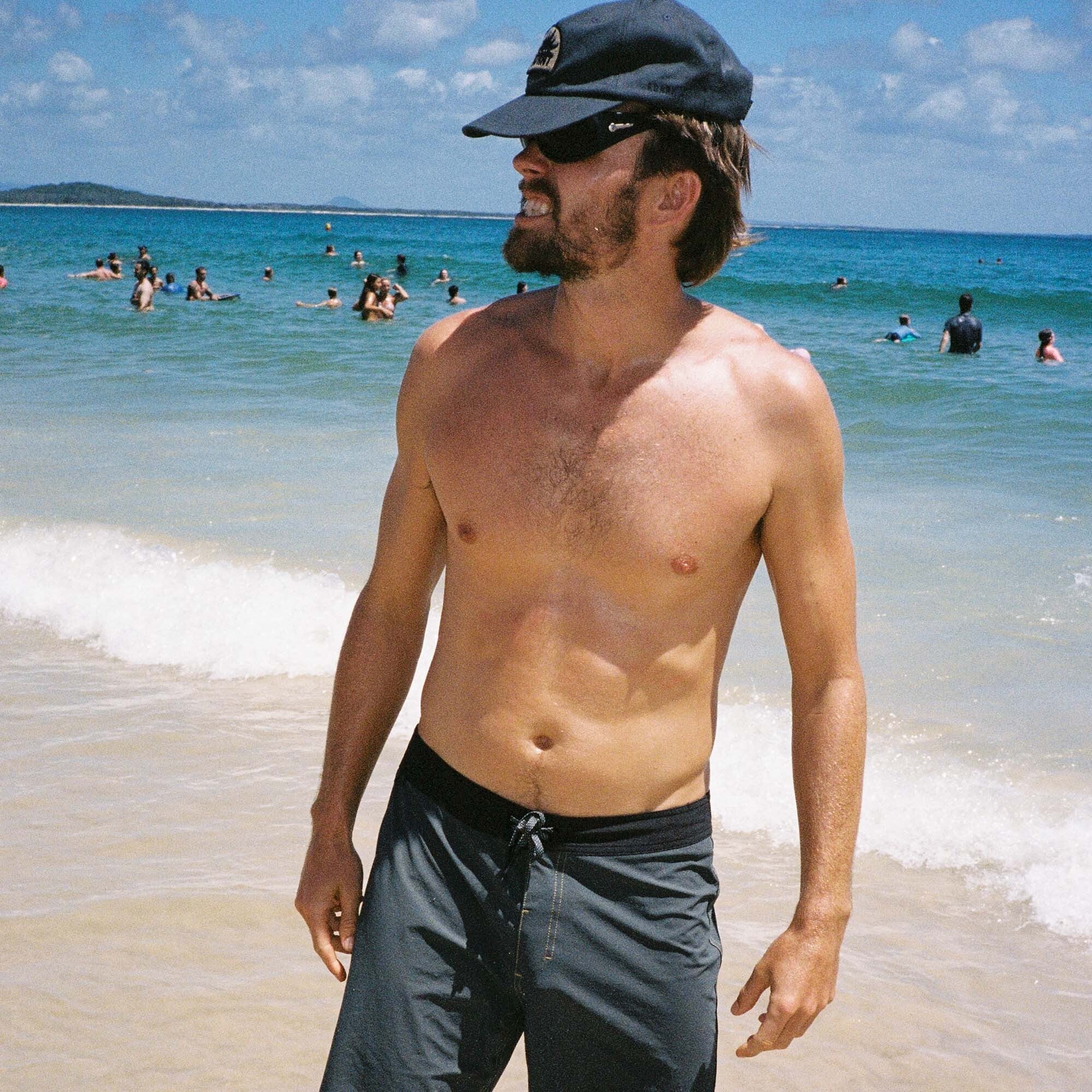 Stylish sunglasses from Roark's Burnt Collection SU25, perfect for summer adventures and travel