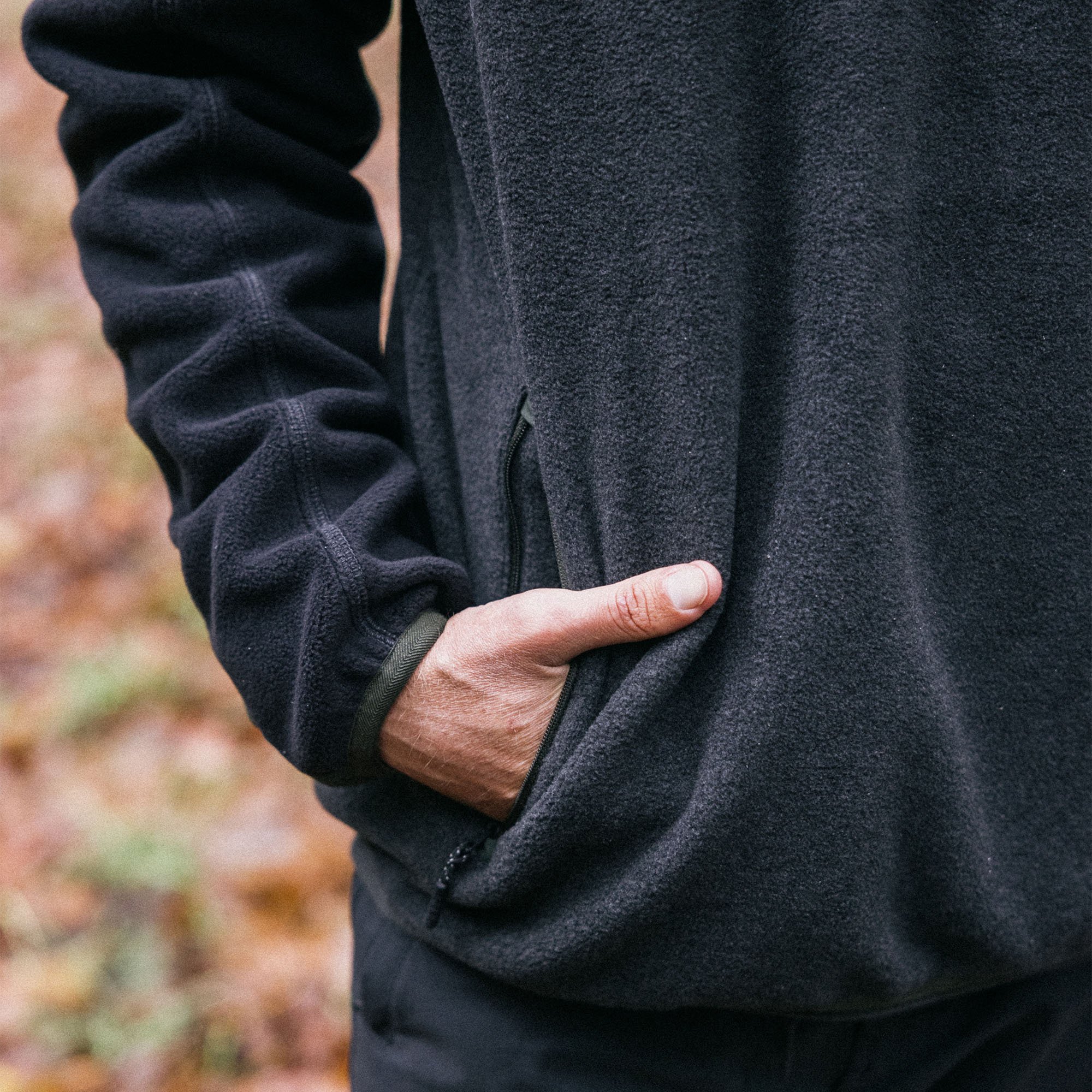 Roark Campover Fleece Mock Hoodie with long sleeves, designed for outdoor adventure and travel