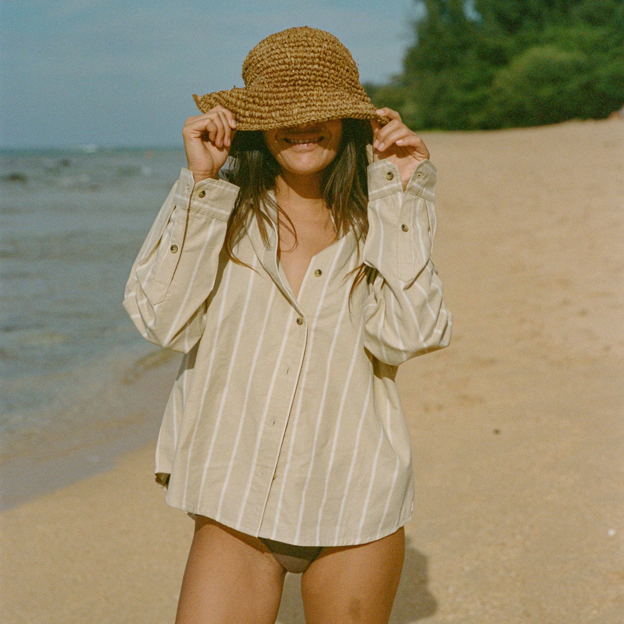 Fashionable fedora styled for adventure, perfect for travel and outdoor activities with Roark.