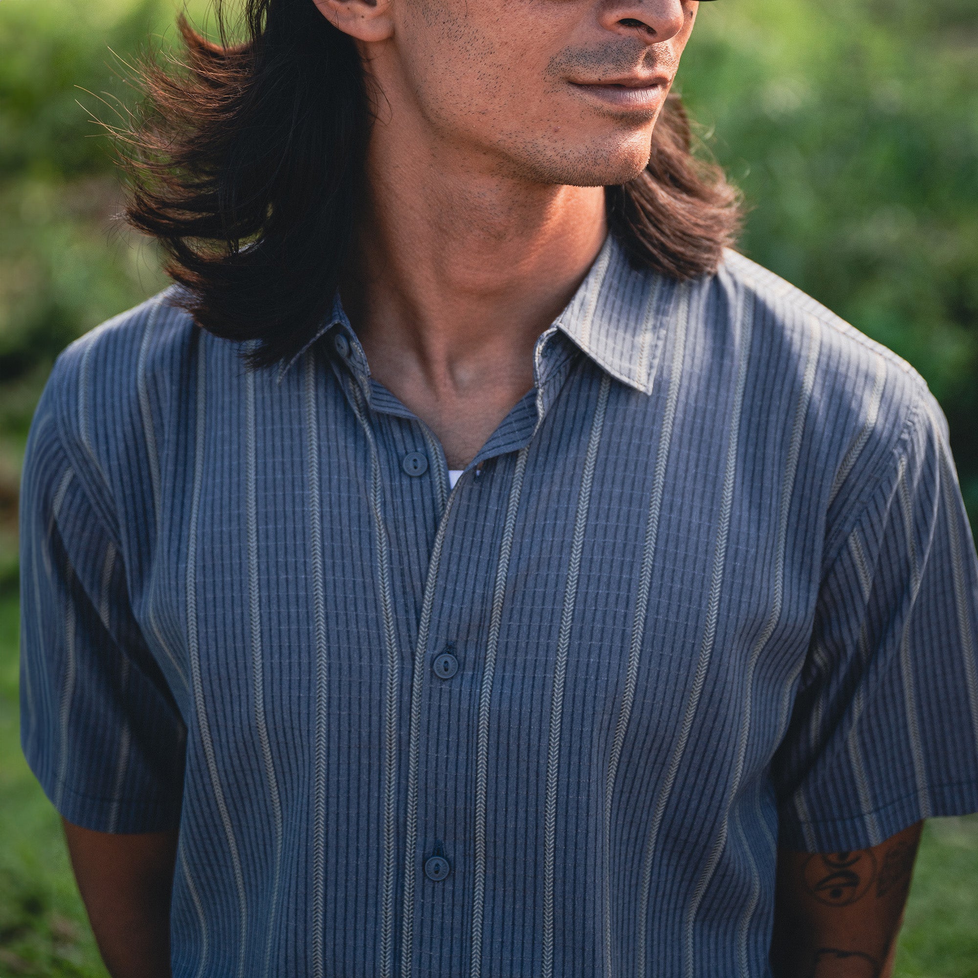 Bless Up Breathable Stretch Shirt in Neptune – Roark