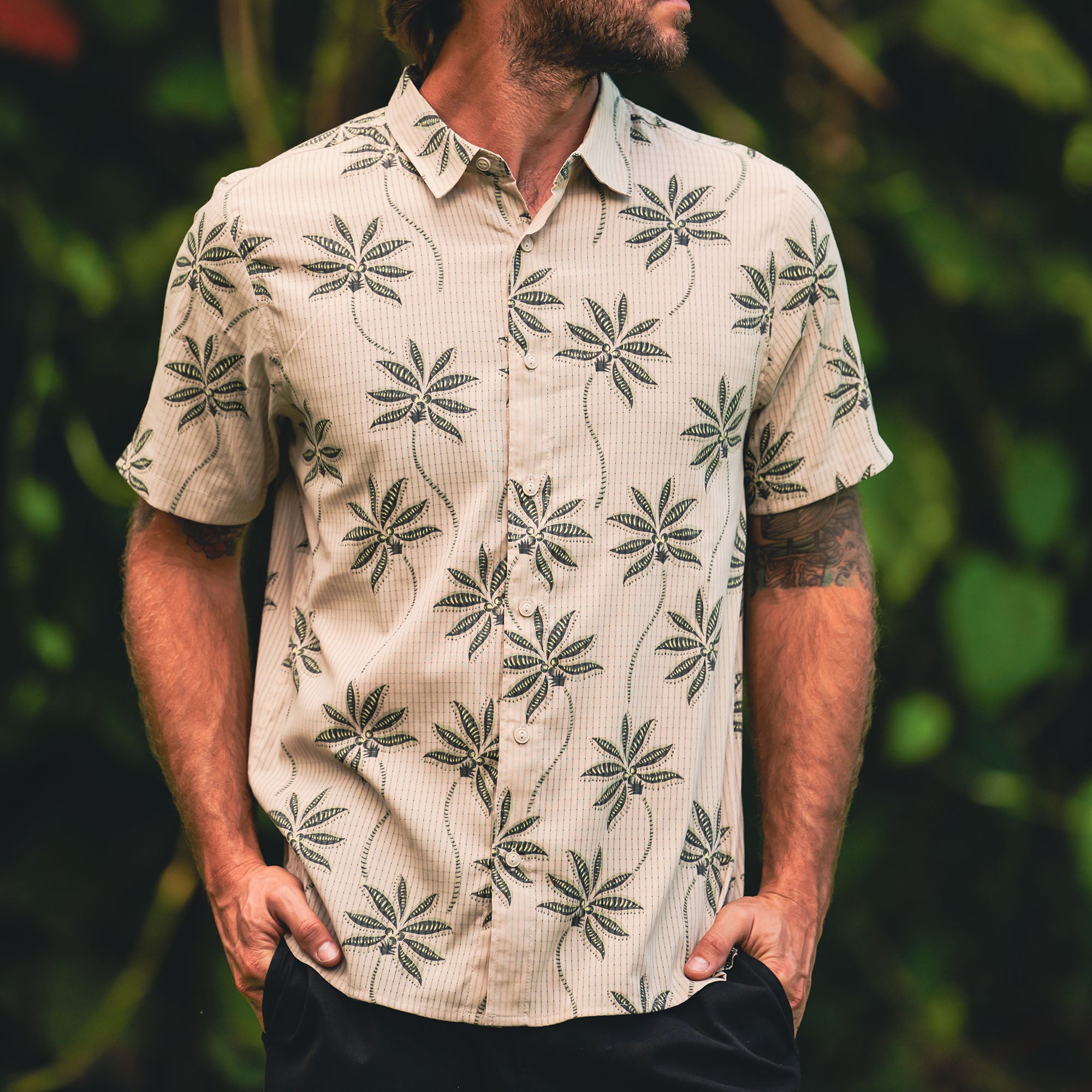 Bless Up Breathable Stretch Shirt in Fossil Print – Roark