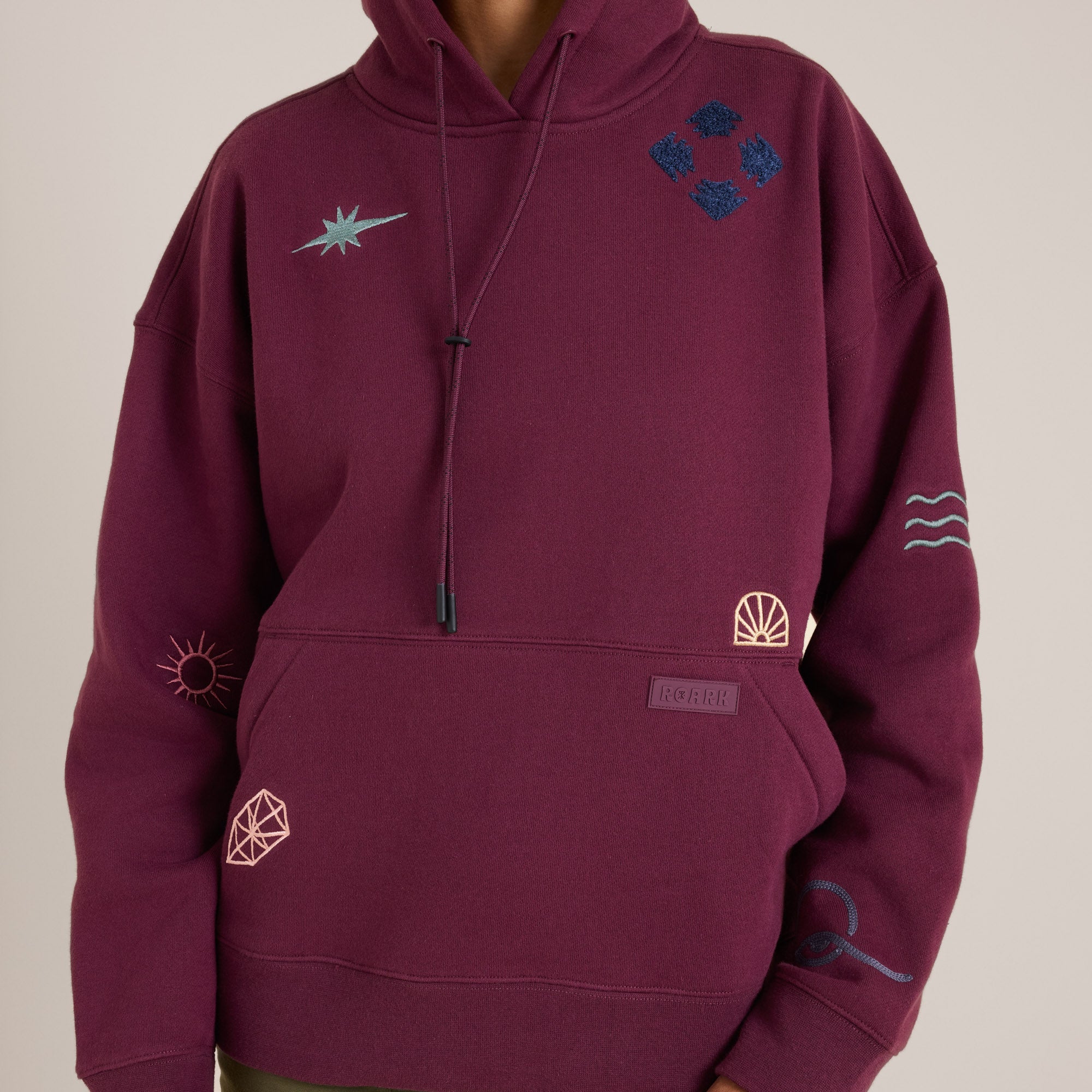 Hiker Hoodie in Blackberry – Roark
