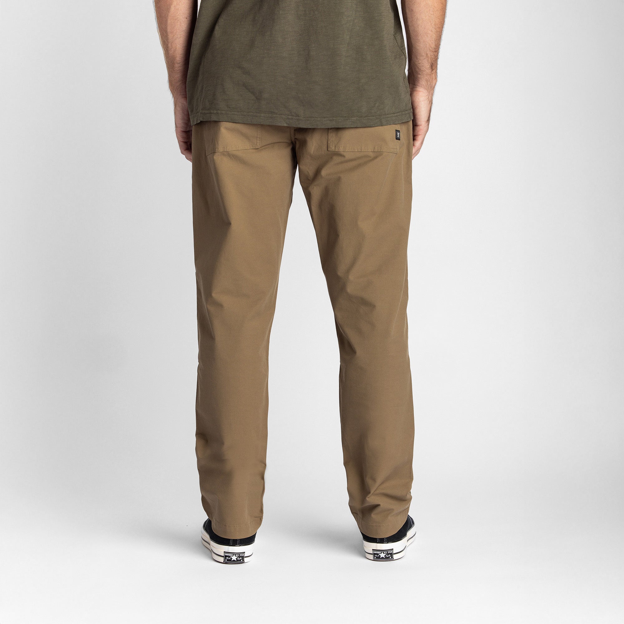Layover Pro Traveler Pants in Dark Khaki – Roark