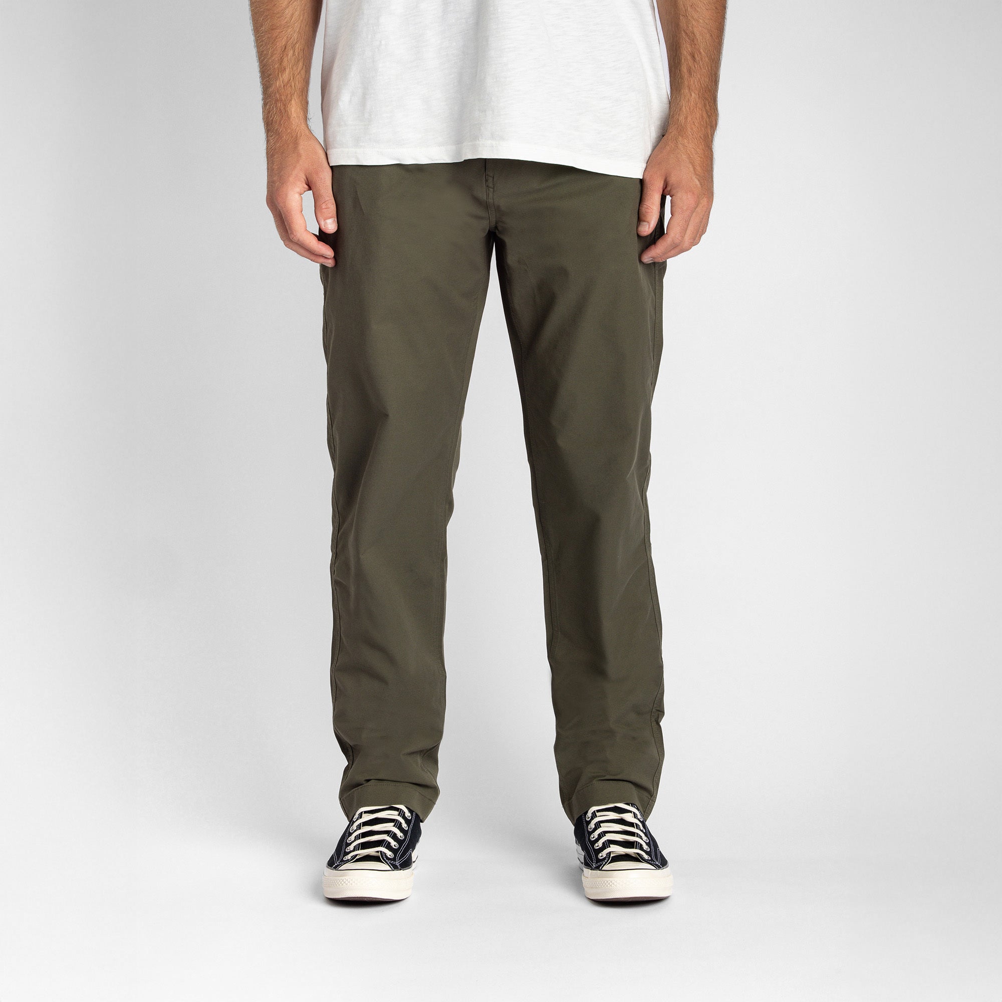 Layover Pro Traveler Pants in Military – Roark