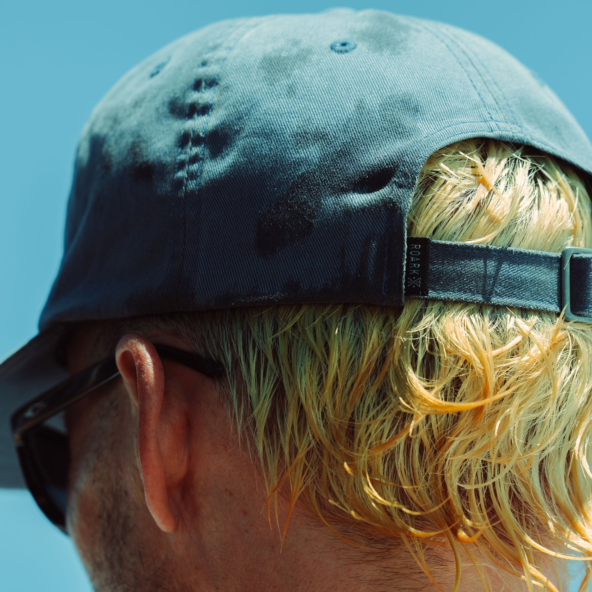 Made To Fade 6 Panel Strapback Hat in Washed Charcoal – Roark