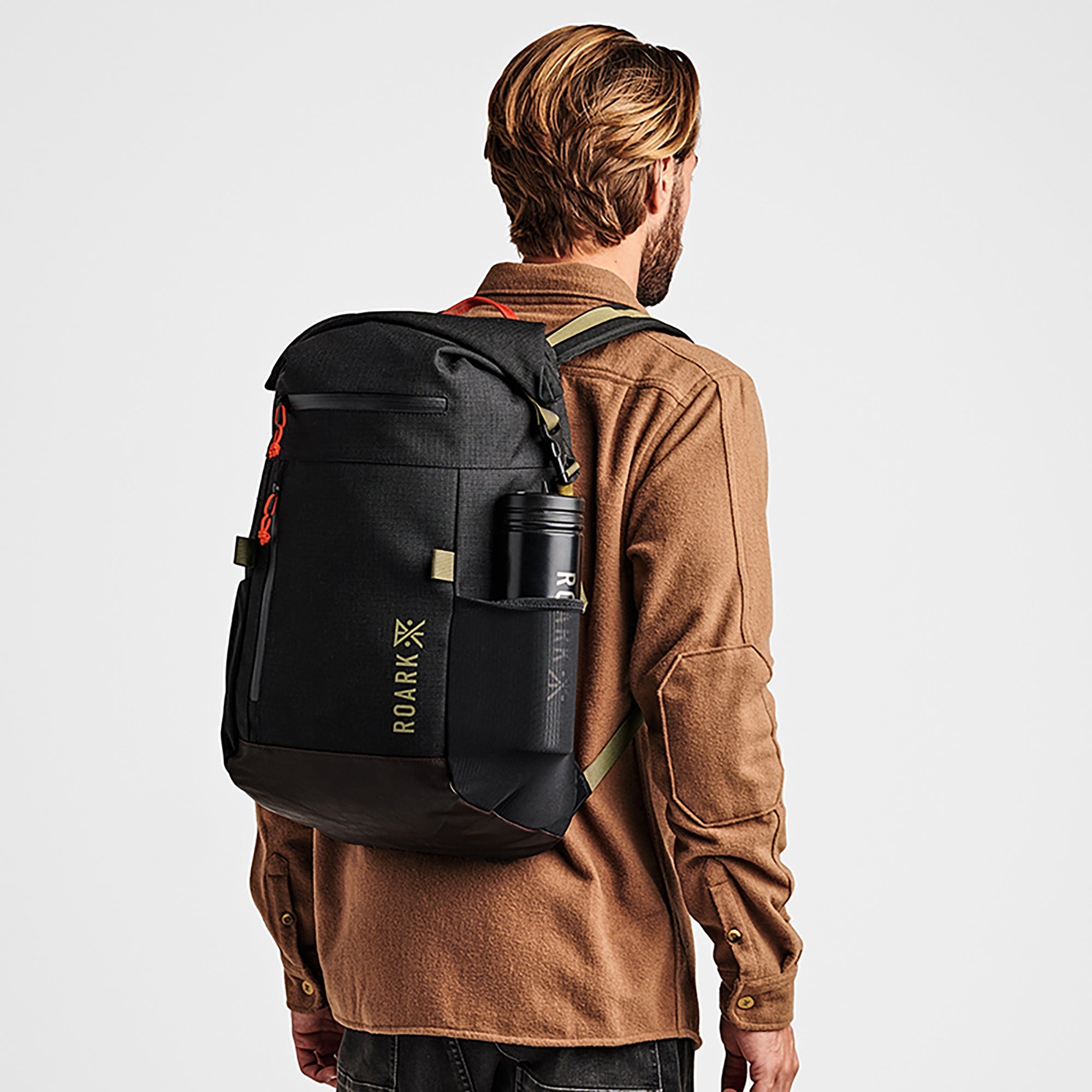 Passenger 27L 2.0 Bag - Black – Roark