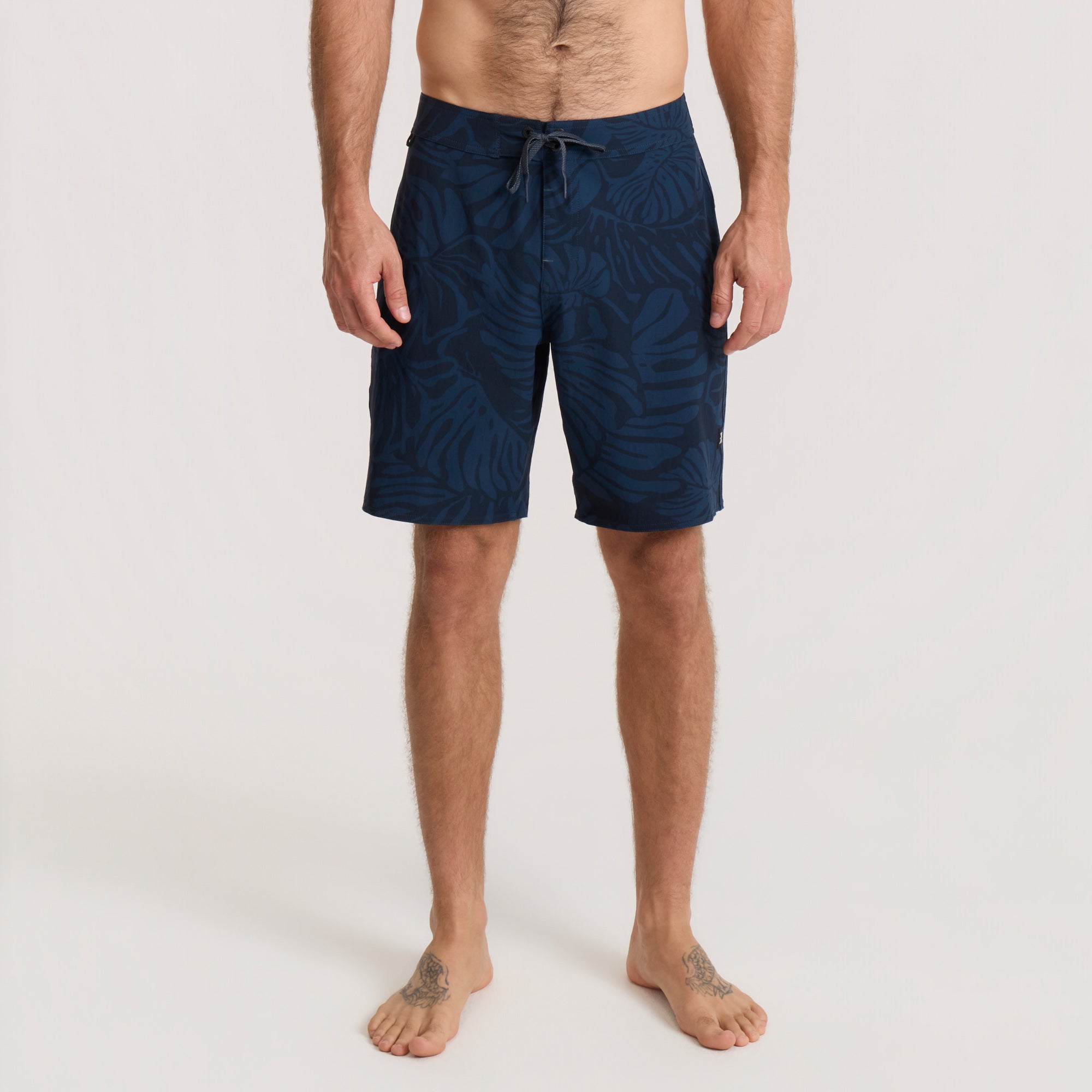Passage Pro Boardshorts in Navy – Roark