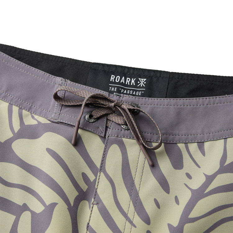Passage Boardshorts in Shark – Roark