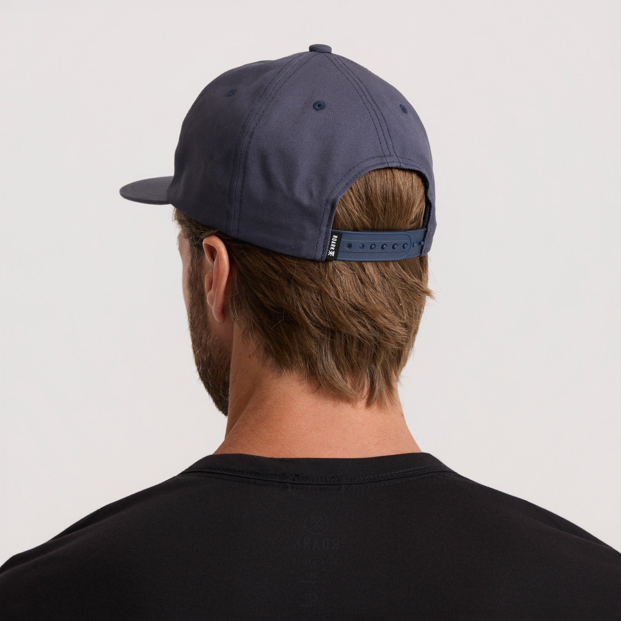 Venture Snapback Hat in Navy – Roark