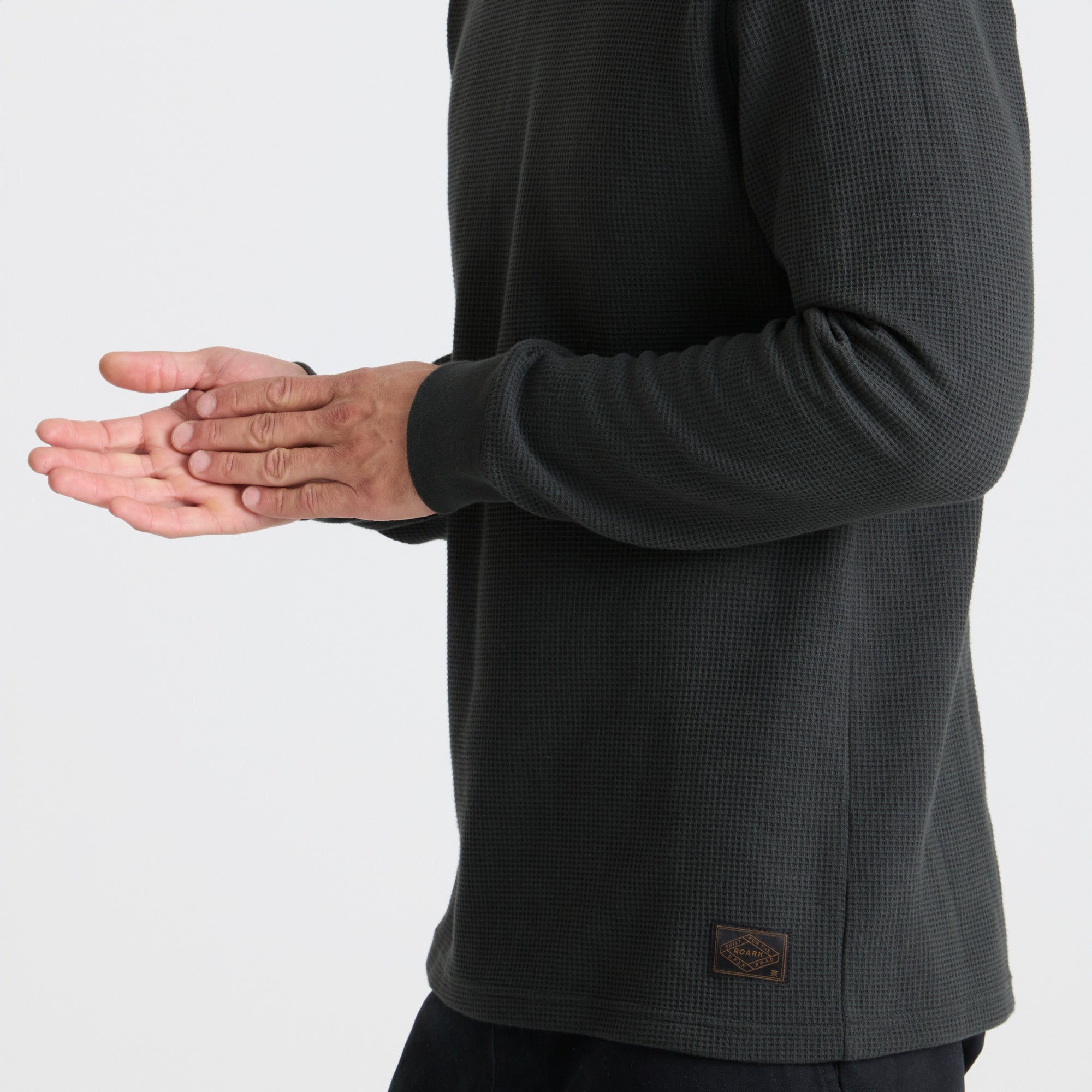 Well Worn Thermal Long Sleeve Tee in Onyx – Roark