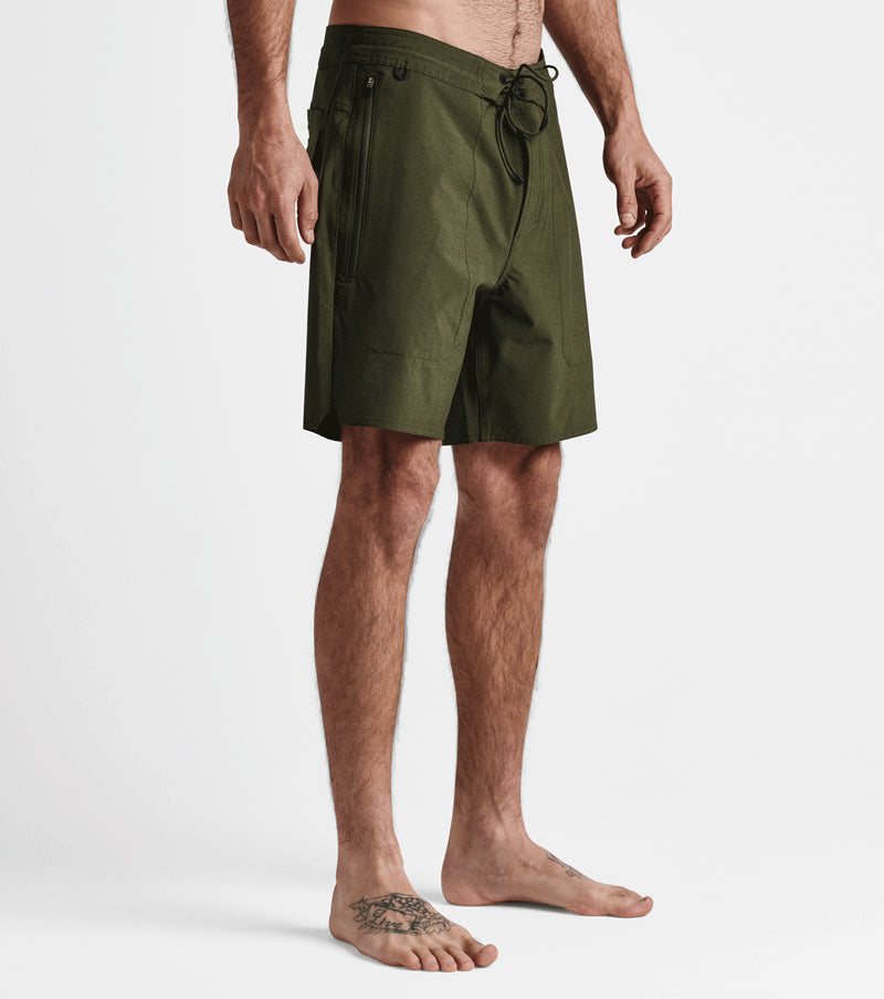 Store 30 / ROARK Shorts