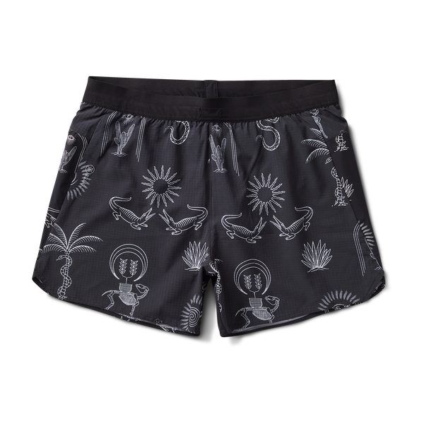 The front of the Alta Light Shorts 5