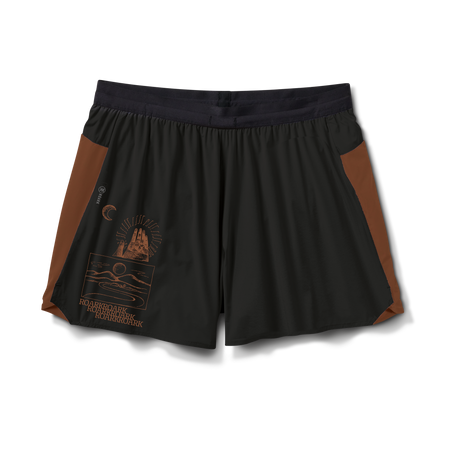 Versatile Roark active shorts suitable for outdoor adventures and sports, featuring a durable sportswear design ideal for active travelers.