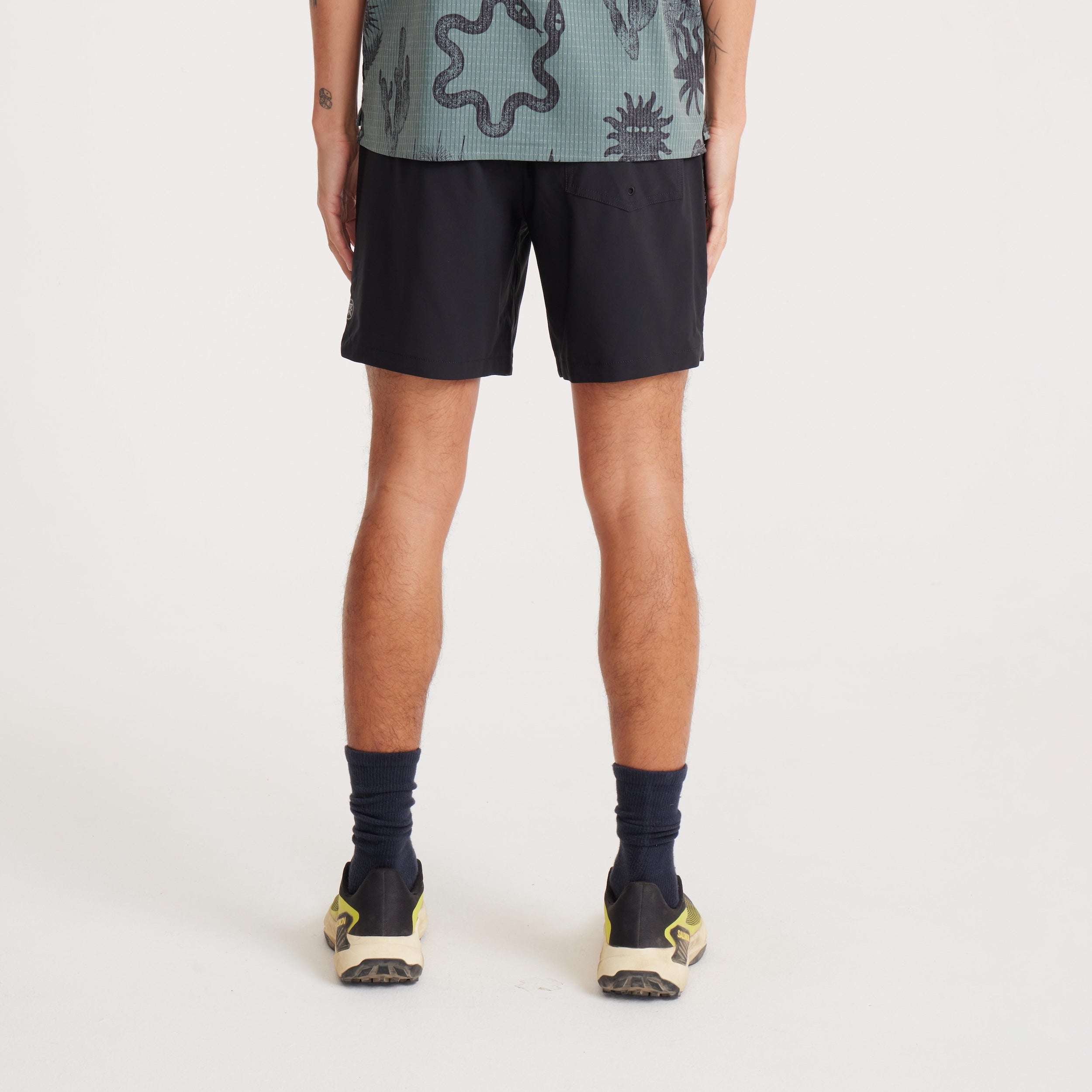 Serrano Active Stretch Shorts in Black – Roark