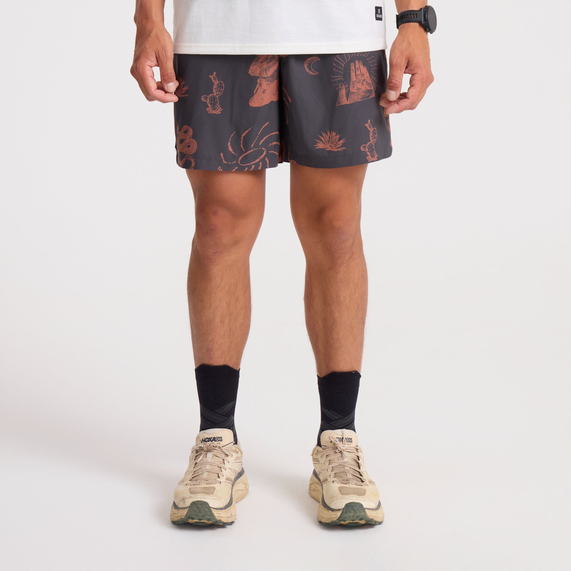 Serrano Active Stretch Shorts in Onyx – Roark