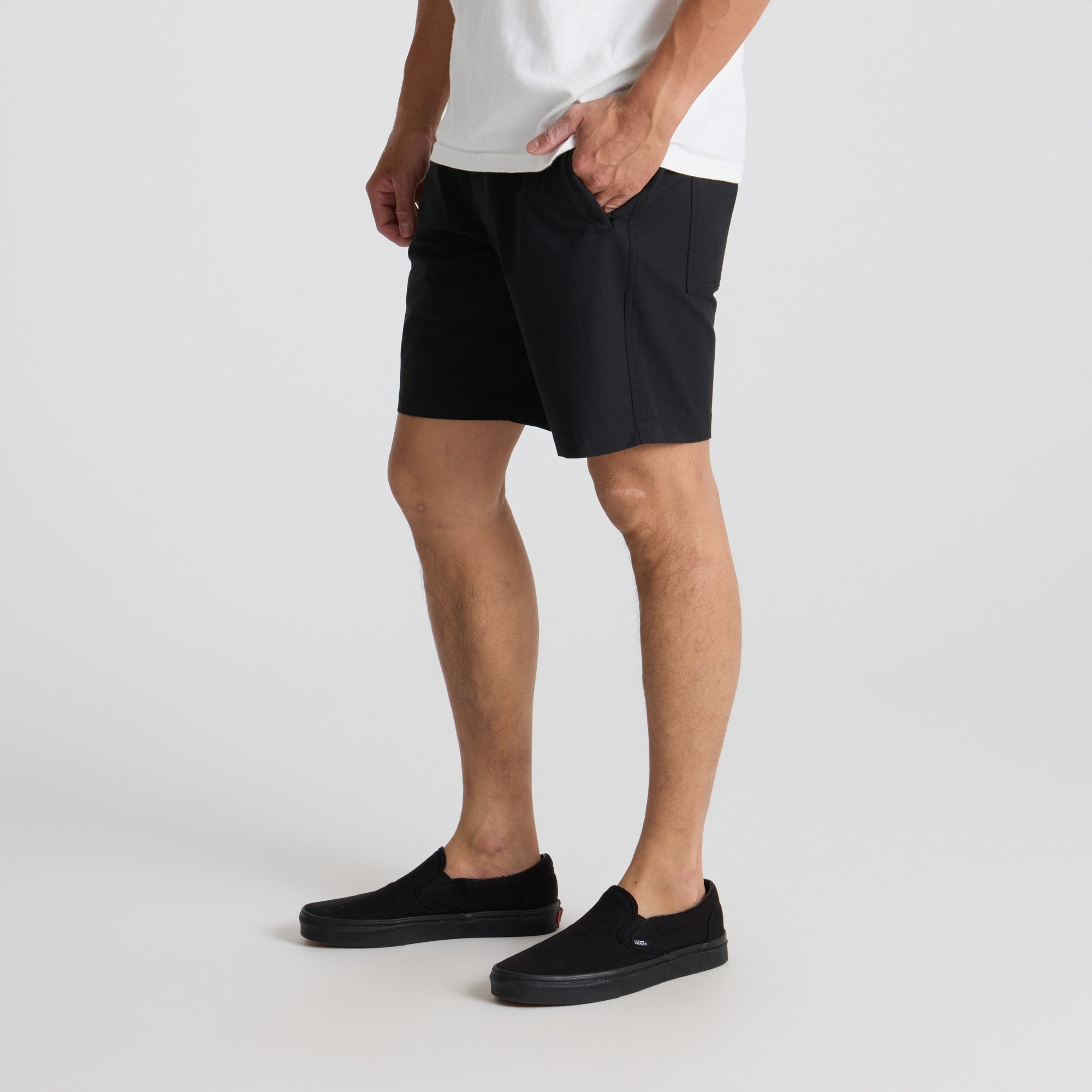 Layover Pro Traveler Shorts in Black – Roark