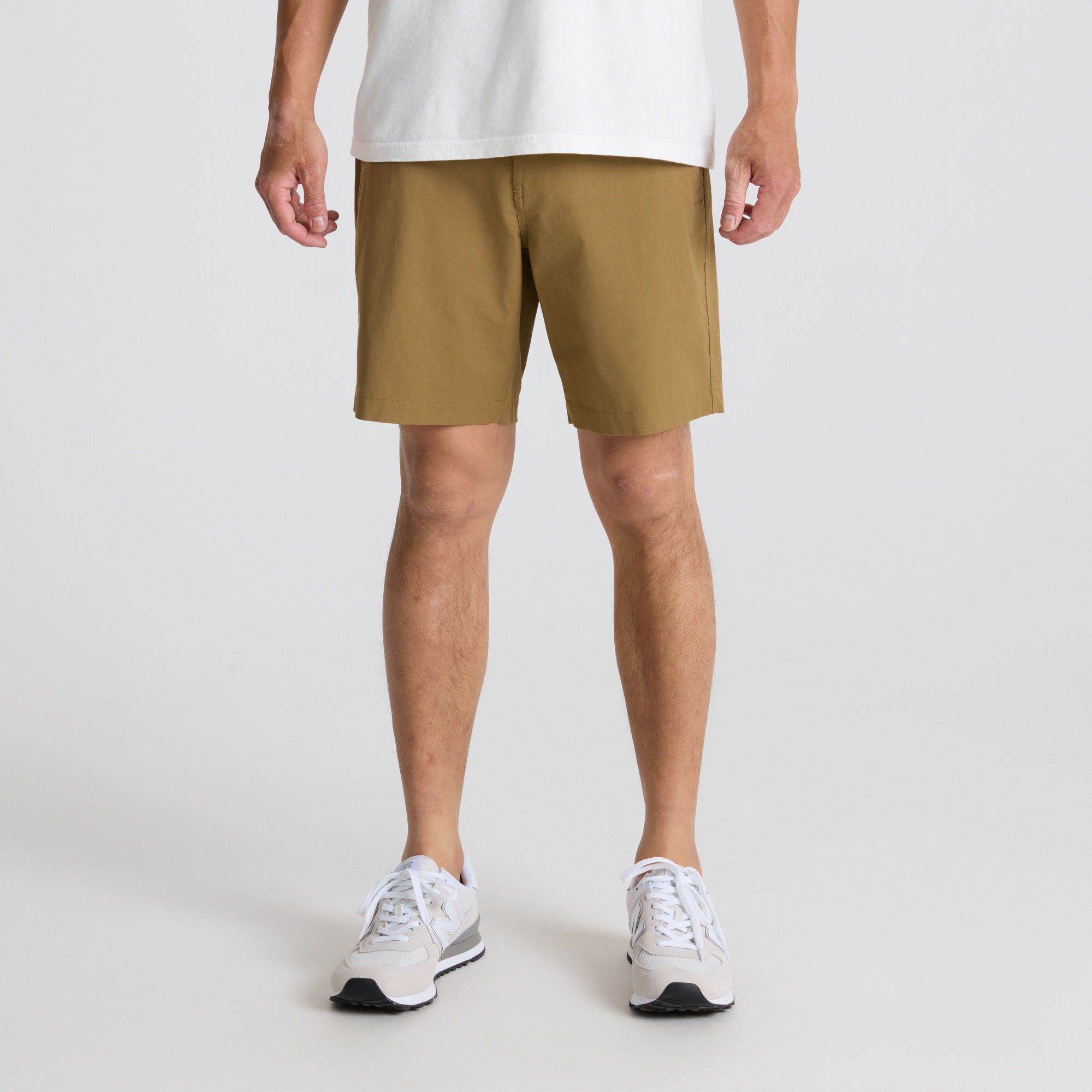 Layover Pro Traveler Shorts in Dark Khaki – Roark