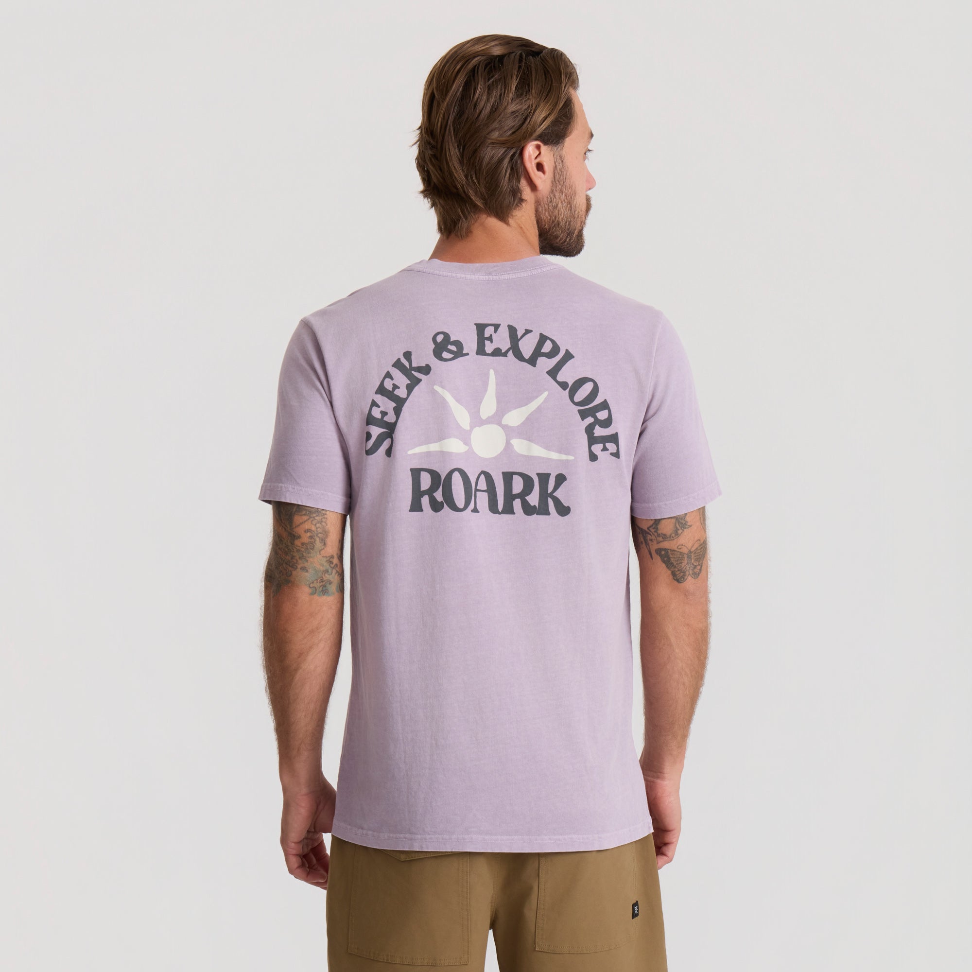 Seek & Explore Premium Tee in Dusty Lilac – Roark
