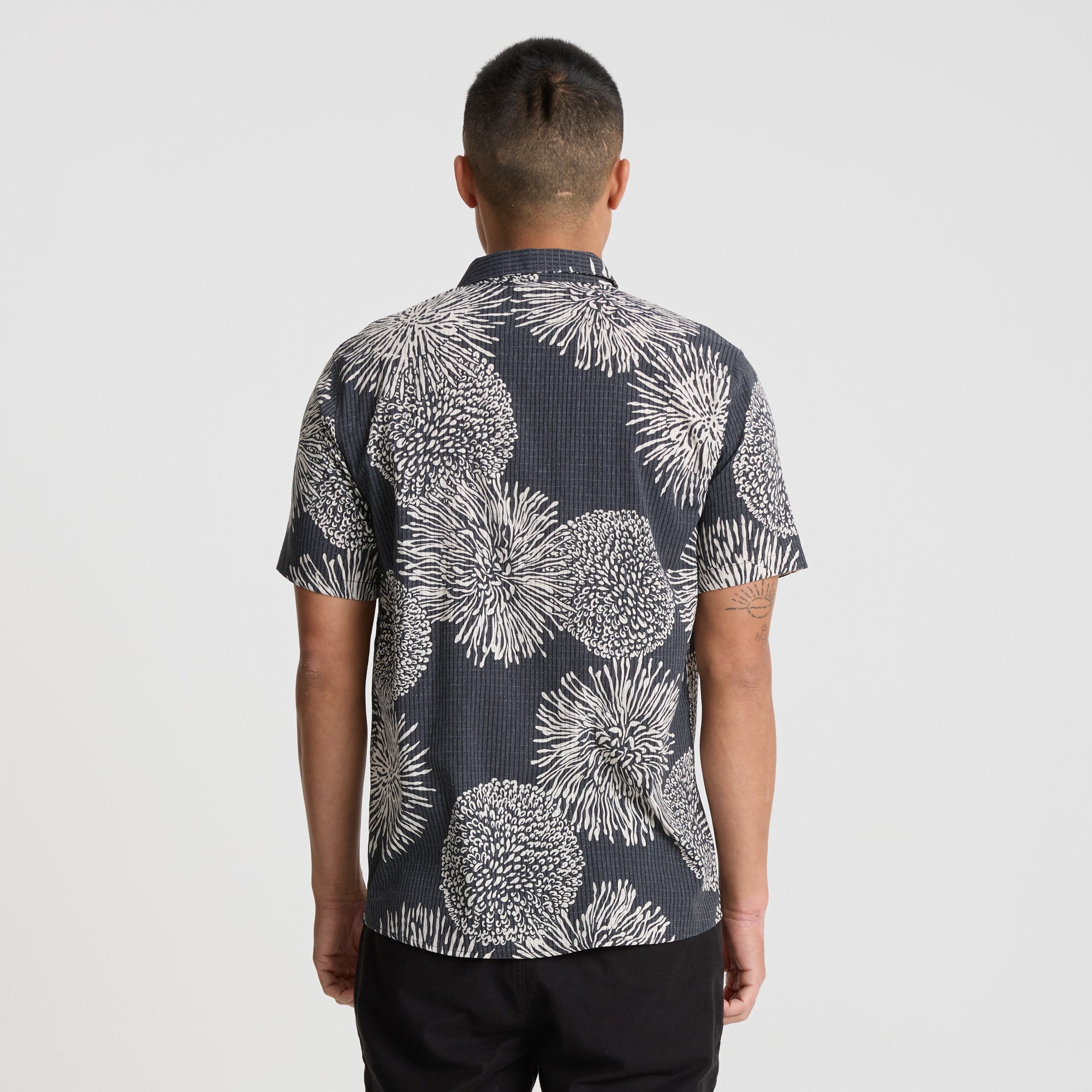 Bless Up Breathable Stretch Shirt in Black Floral – Roark