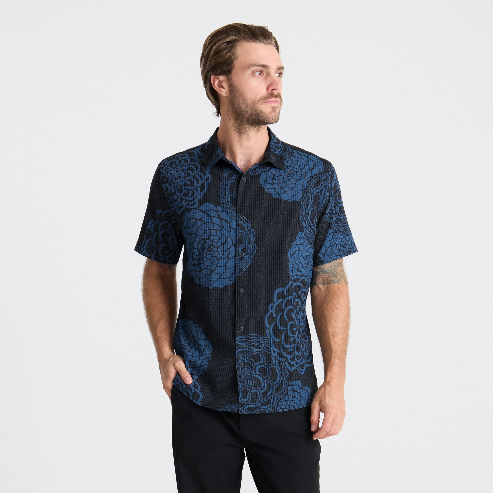 Bless Up Breathable Stretch Shirt in Dark Navy – Roark