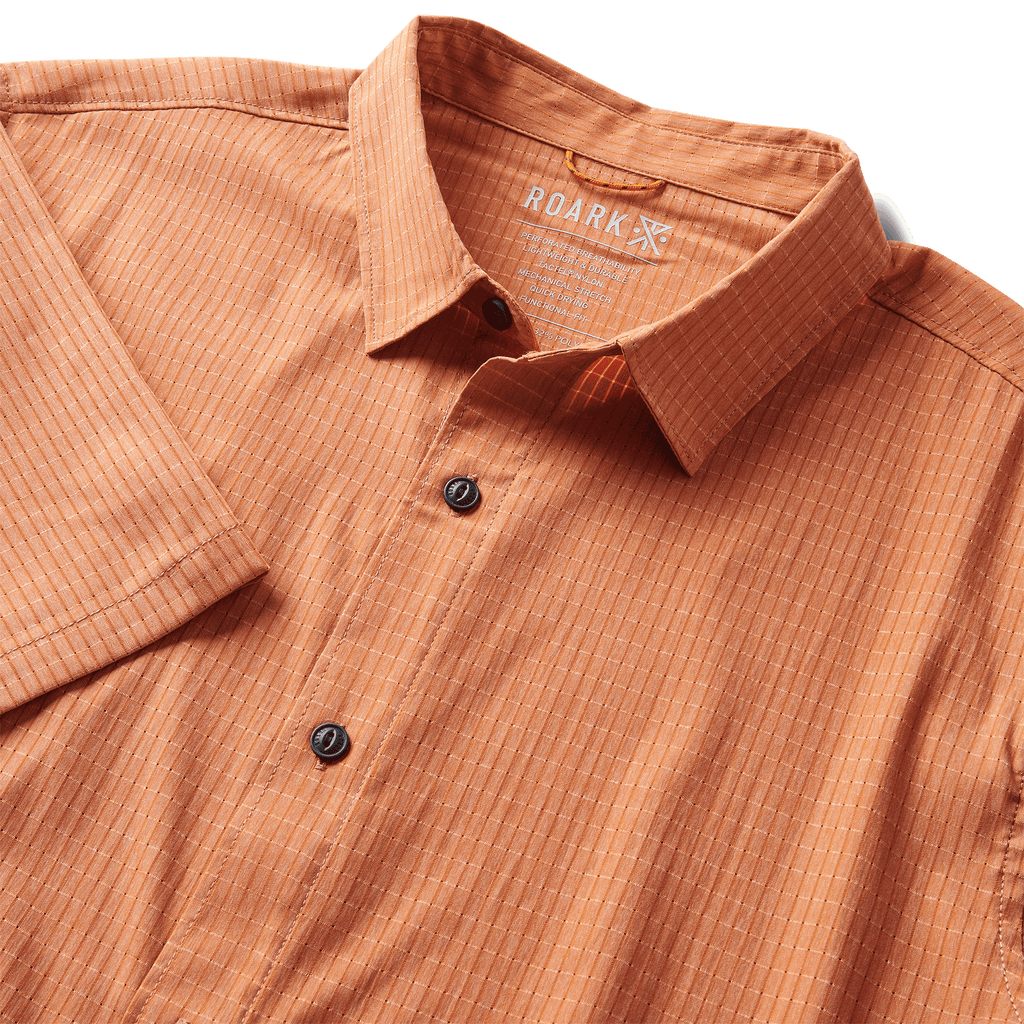 The collar of Roark men's Bless Up Breathable Stretch Shirt - Rust Big Image - 7