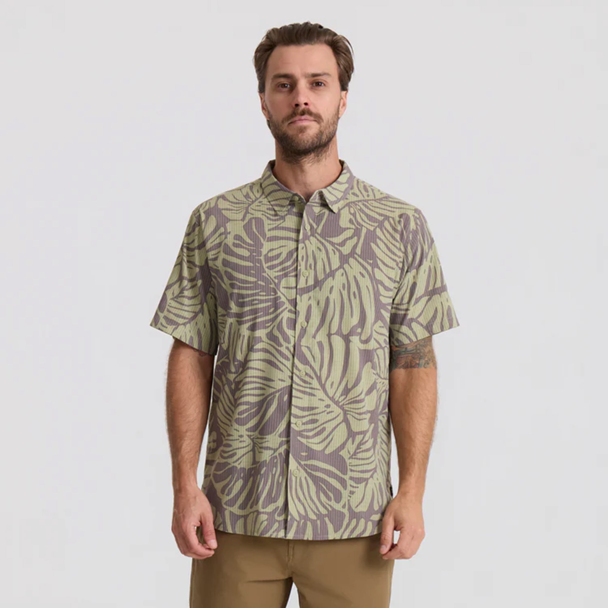 Bless Up Breathable Stretch Shirt in Shark – Roark