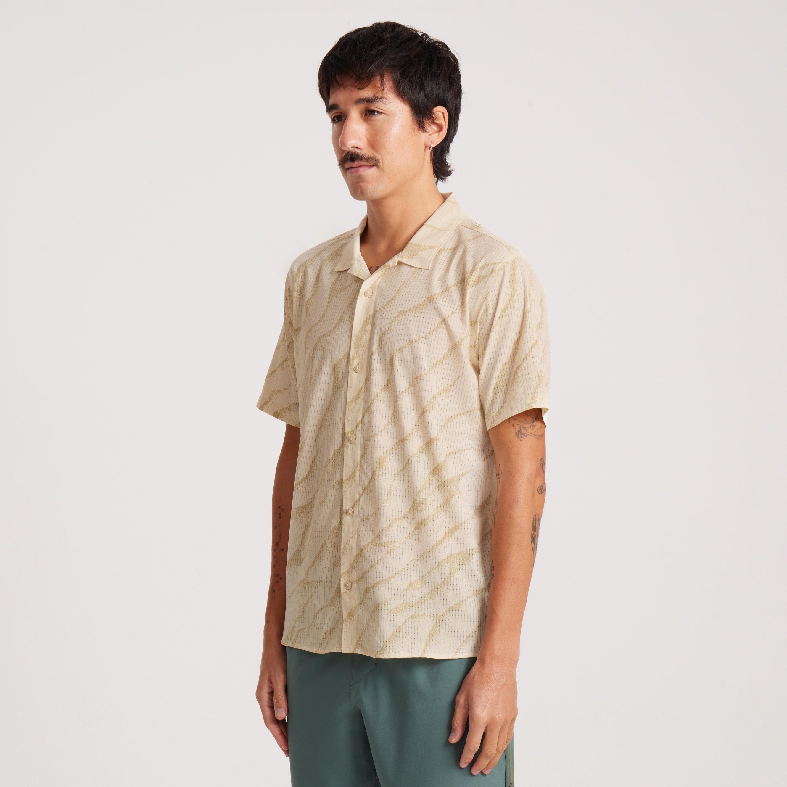 Bless Up Trail Button Up Shirt in Ivory – Roark