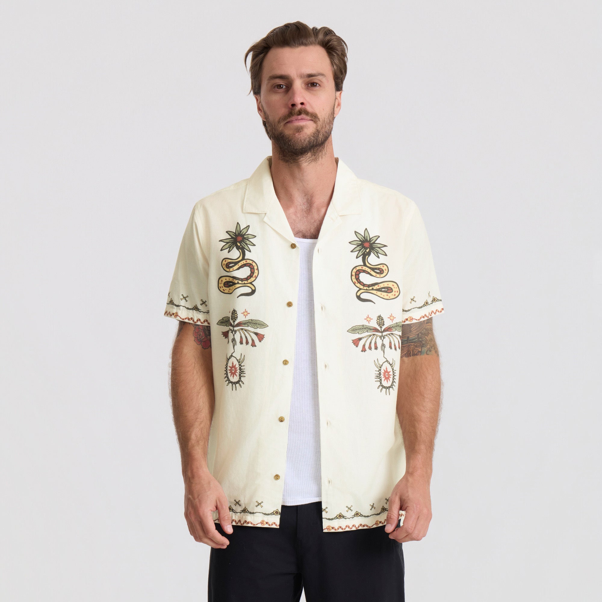 Gonzo Short Sleeve Button Up Shirt in Unbleached – Roark