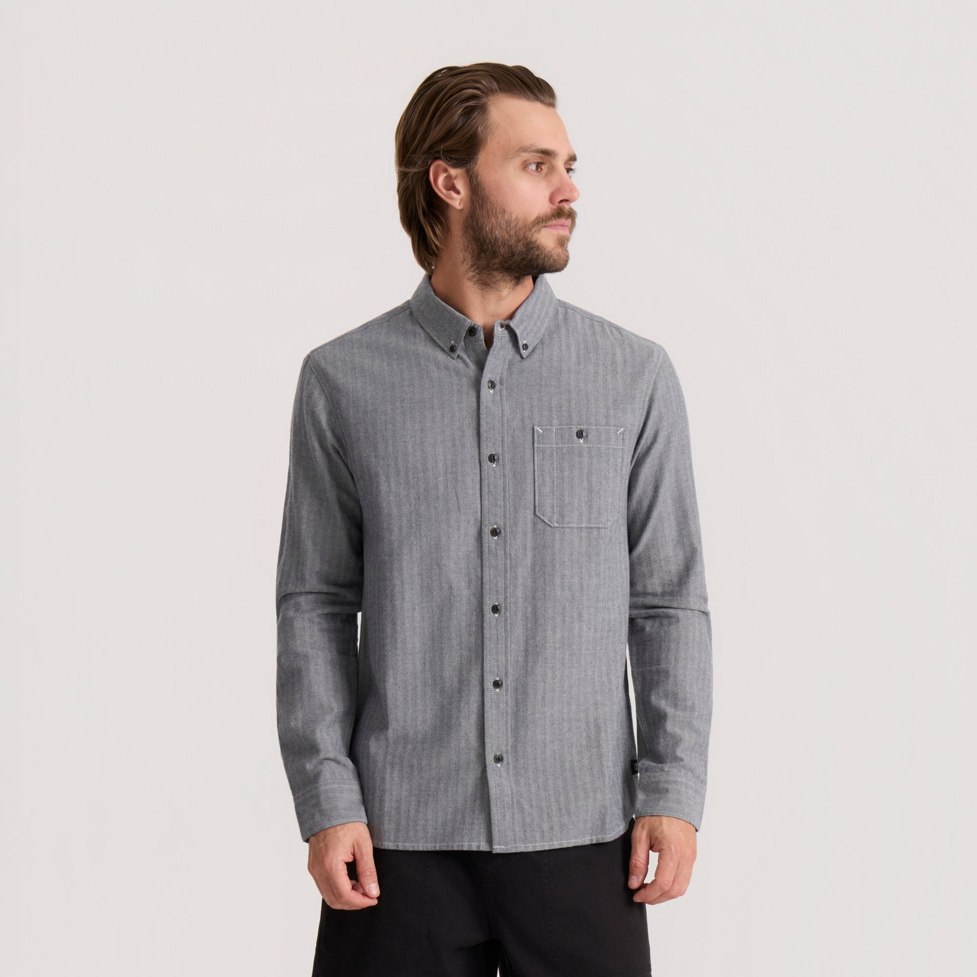Scholar Chambray Button Up Shirt in Indigo – Roark