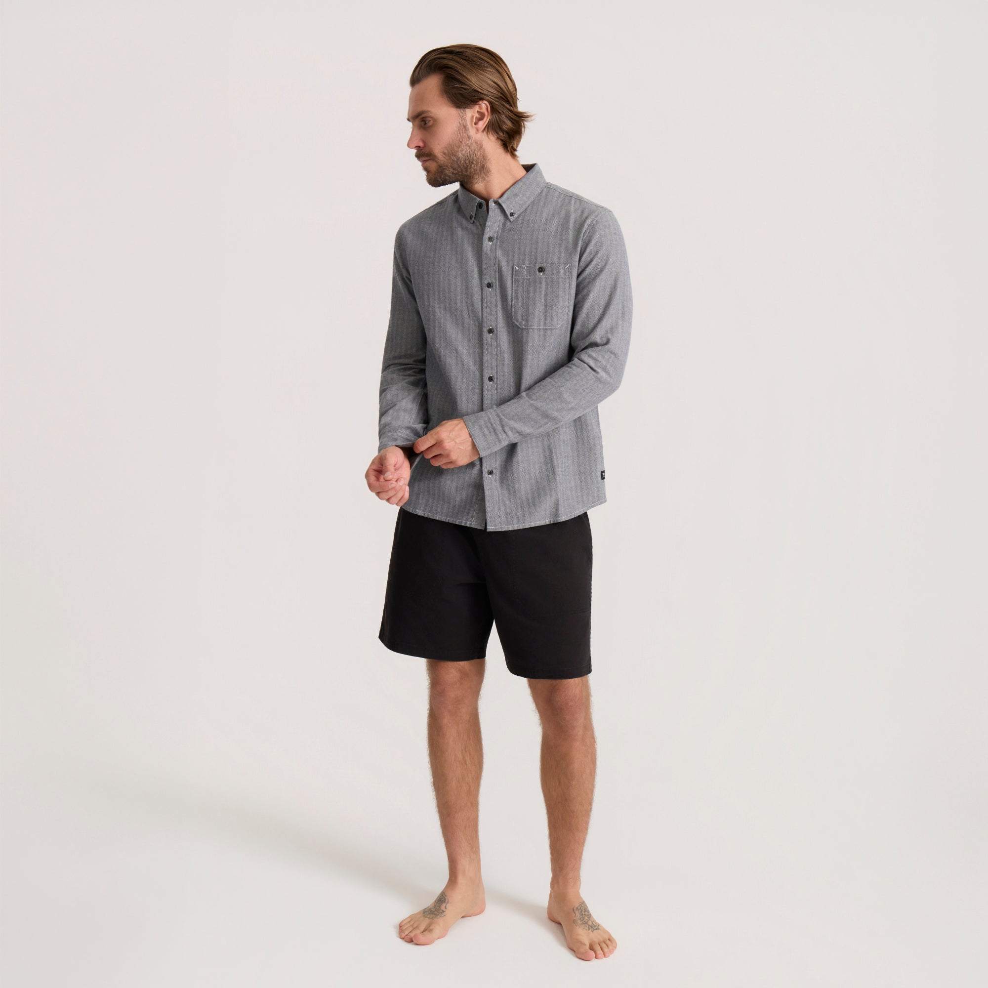 Scholar Chambray Button Up Shirt in Indigo – Roark