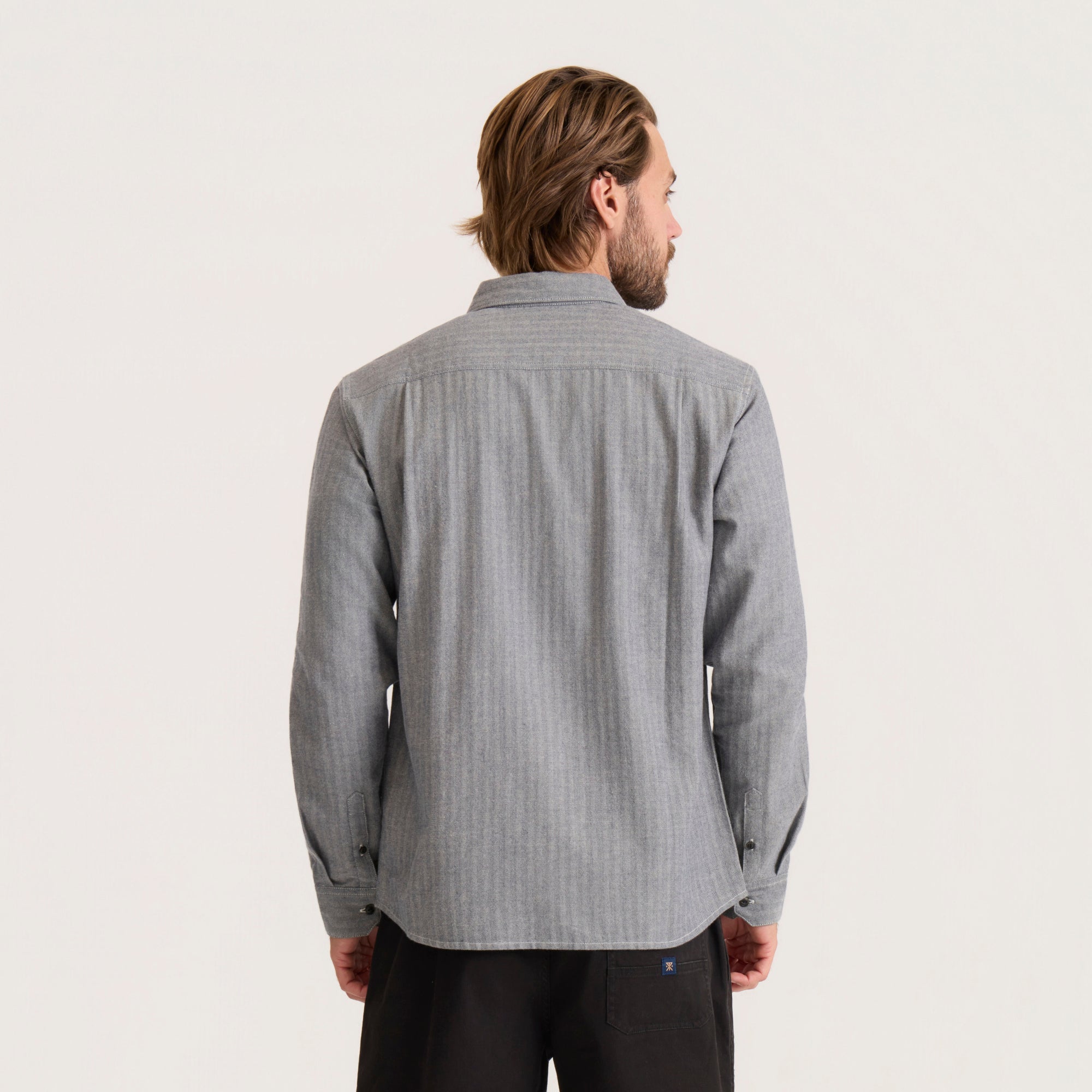Scholar Chambray Button Up Shirt in Indigo – Roark