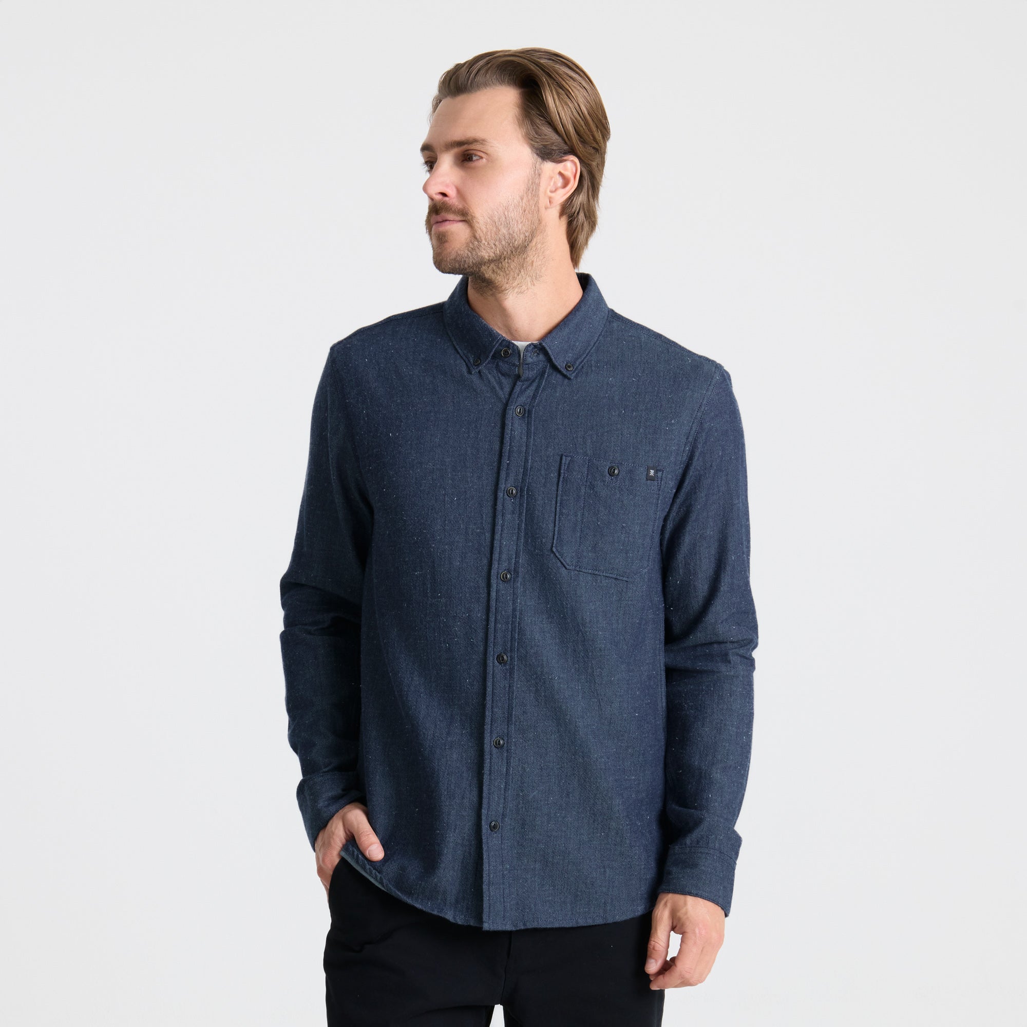 Scholar Chambray Button Up Shirt in Mid Indigo – Roark