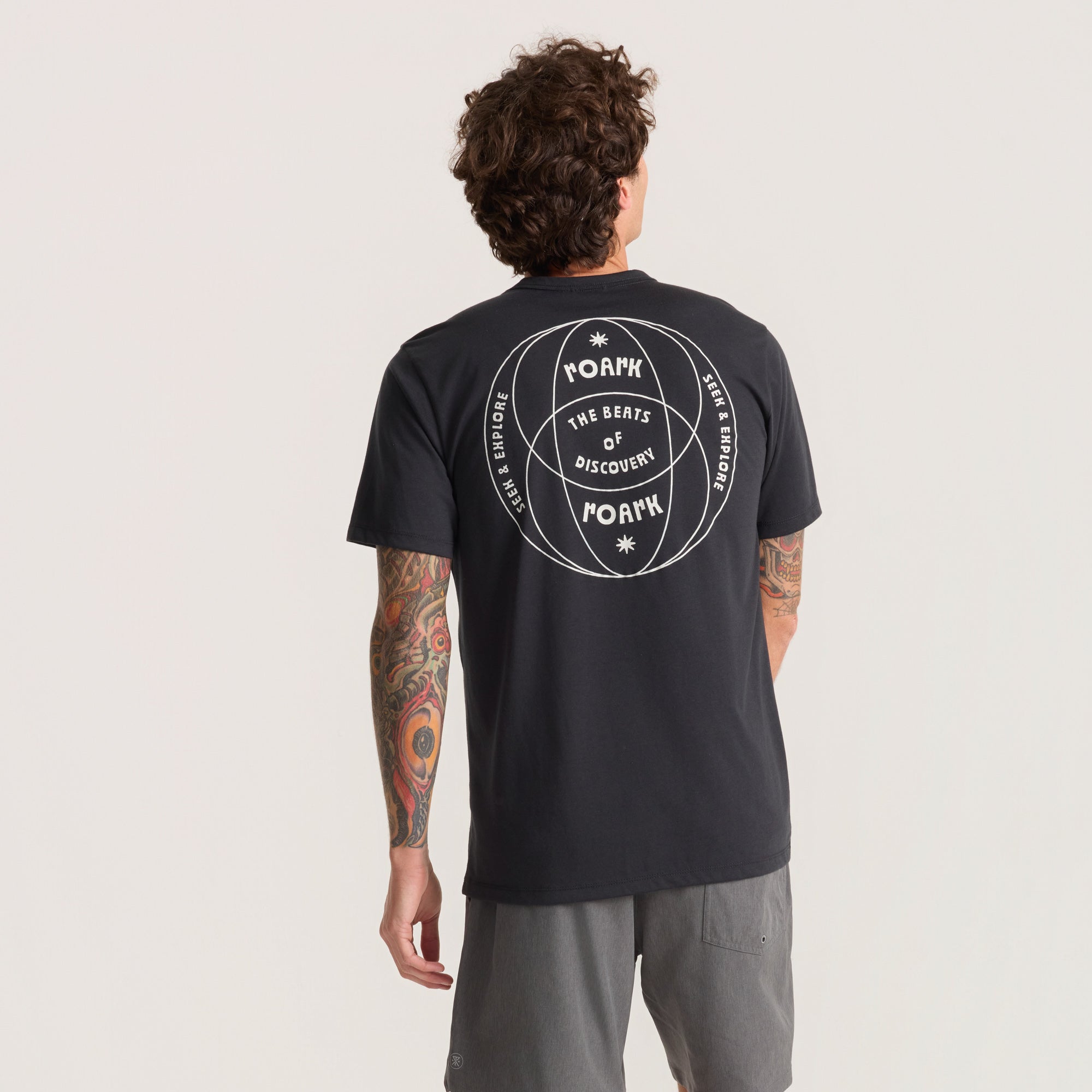 Mathis Active Short Sleeve Tee in Chaos Black – Roark