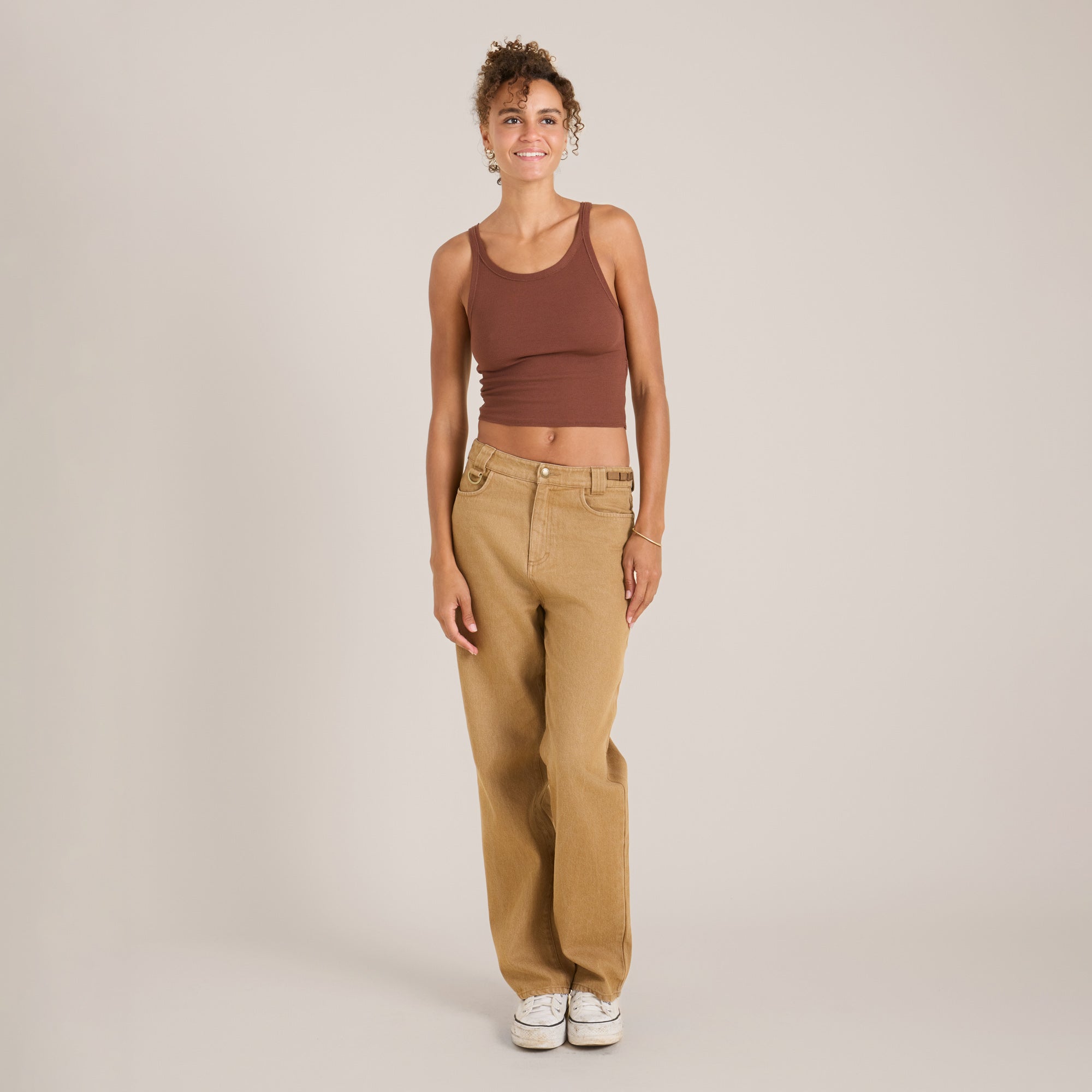 Wind Worn Tank Sleeveless Short Sleeve Tee in Sepia – Roark