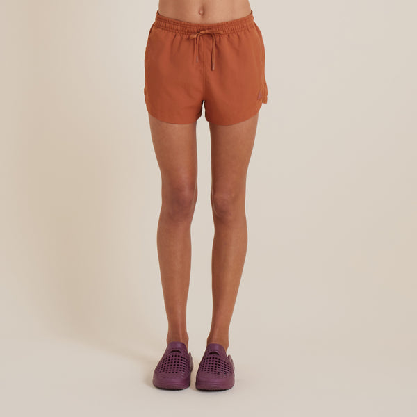 River Hybrid Shorts in Coconut Shell – Roark