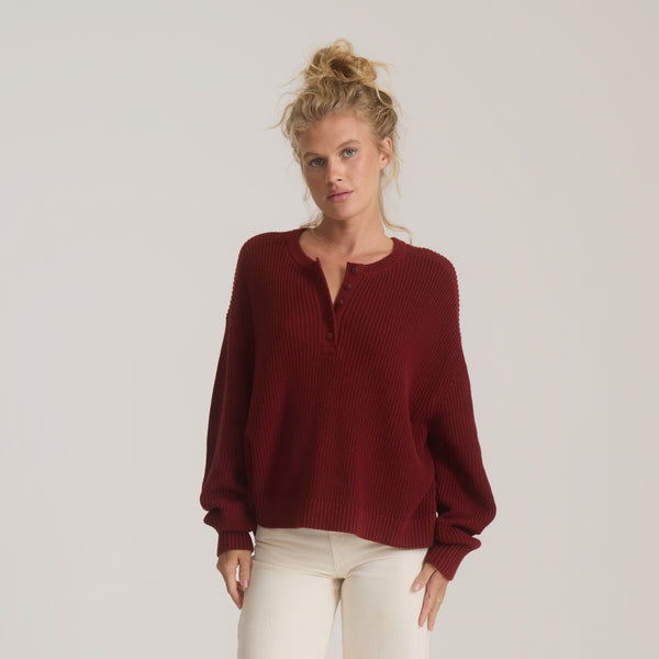 Made To Fade Sweater Long Sleeve Sweater in Cherrywood – Roark