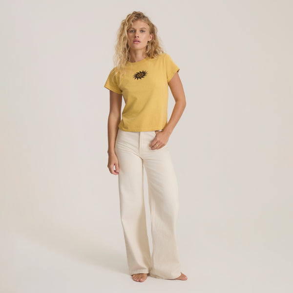 Sunbeam Muse Premium Tee in Wheat – Roark