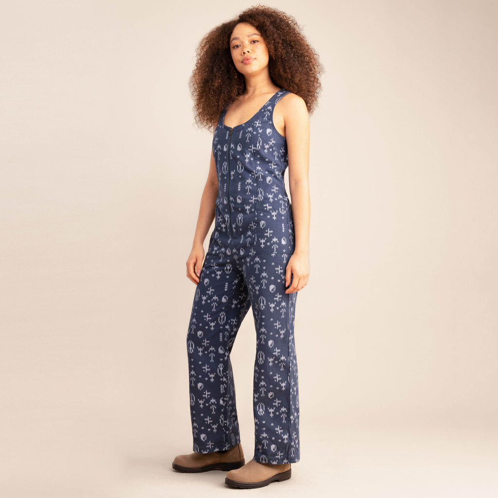 The on body view of Roark women's Outbound Jumpsuit - Deep Blue Big Image - 6