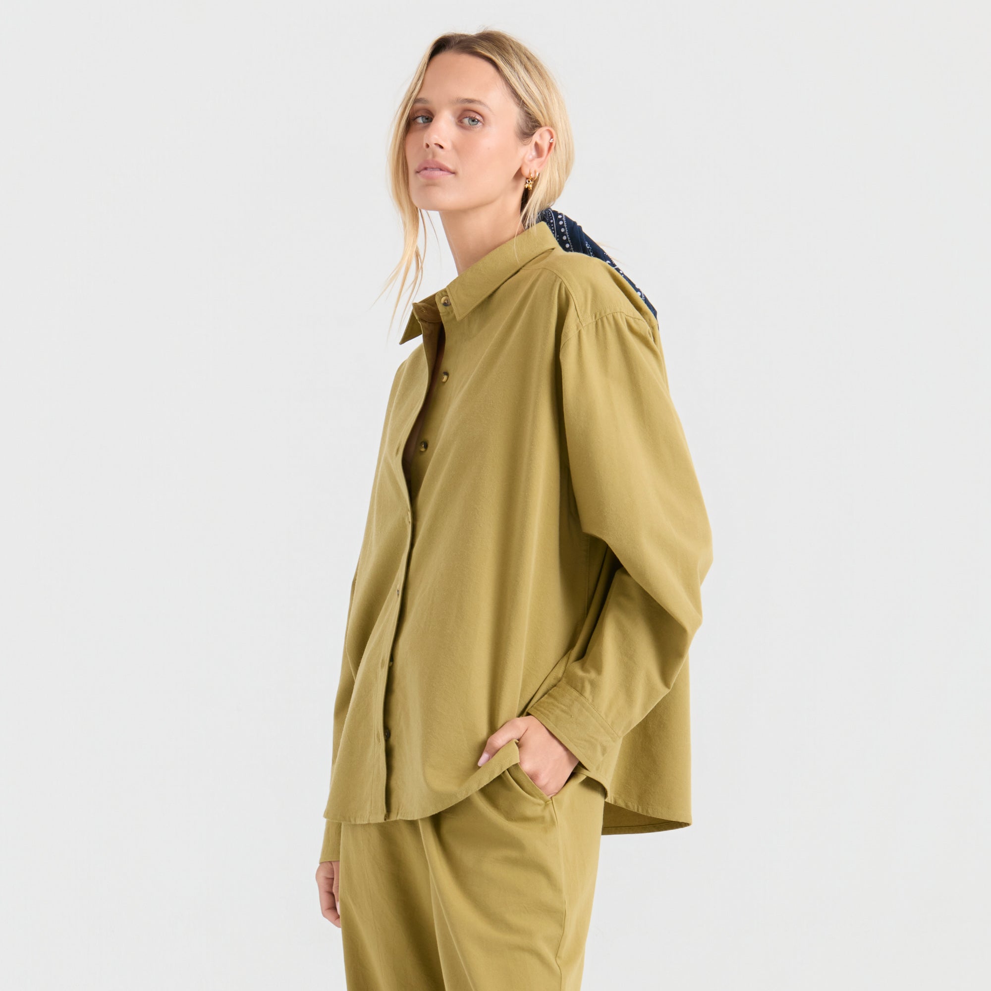 Costa Button Up Shirt in Dusty Olive – Roark
