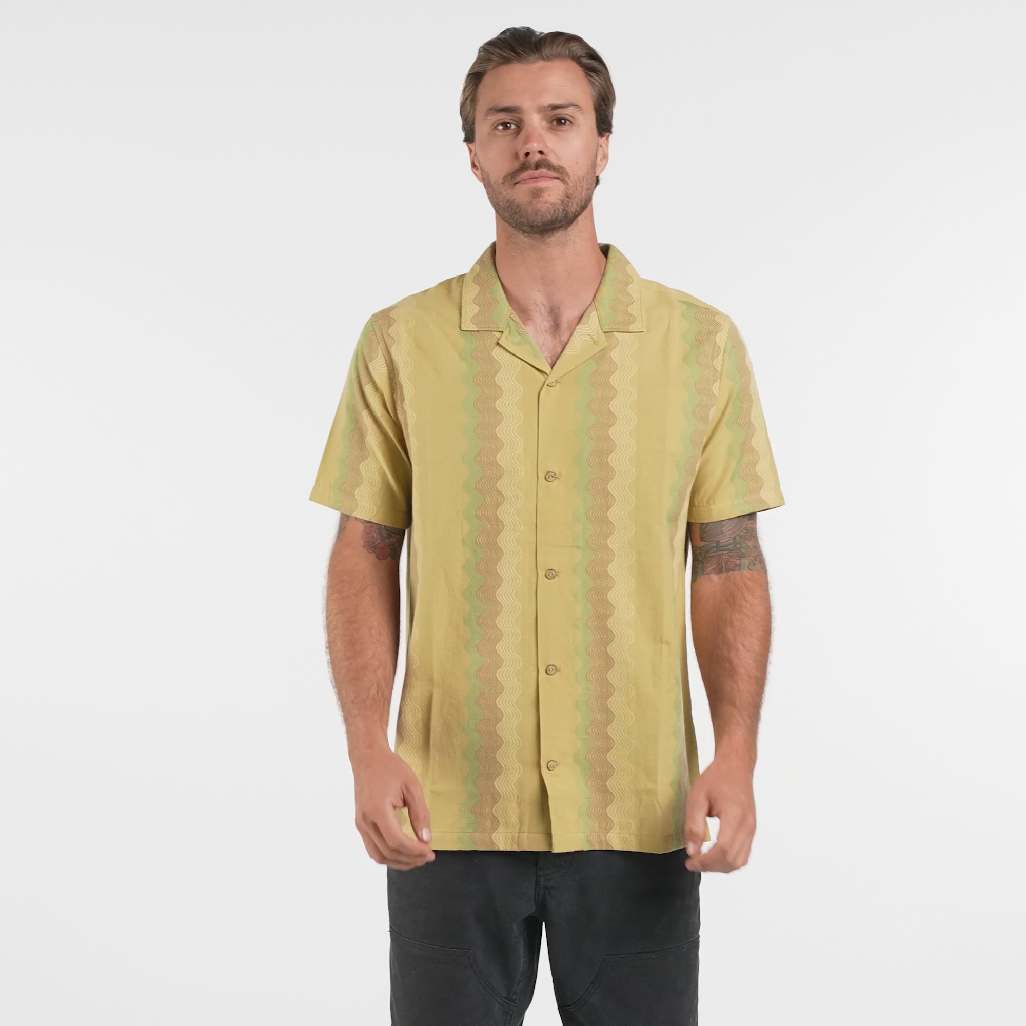 ensou. Charming man shirt レオパード サイズL Gonzo Short Sleeve Button Up Shirt - Fern | Roark