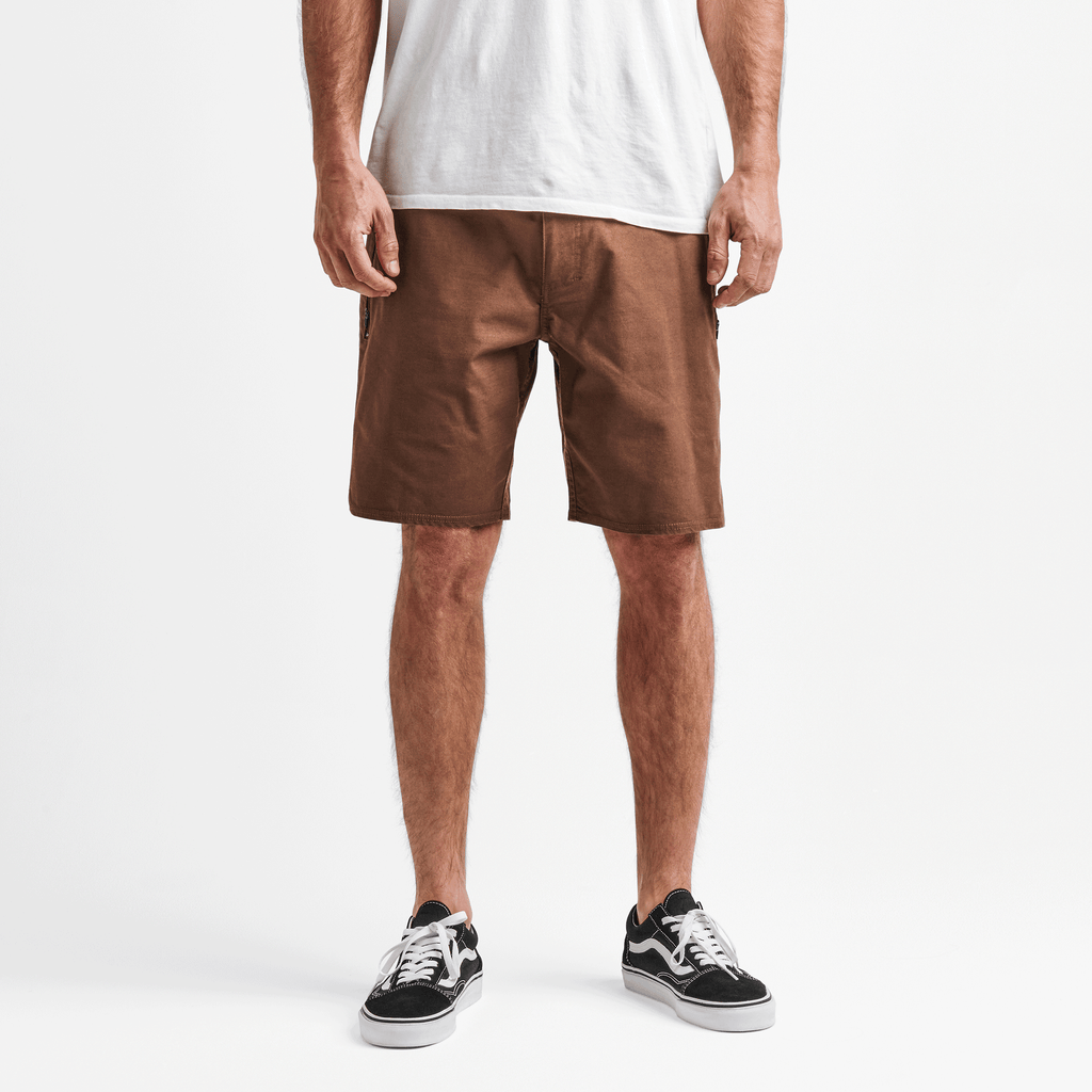The model of Roark's Layover Shorts 19" - Brown Big Image - 2
