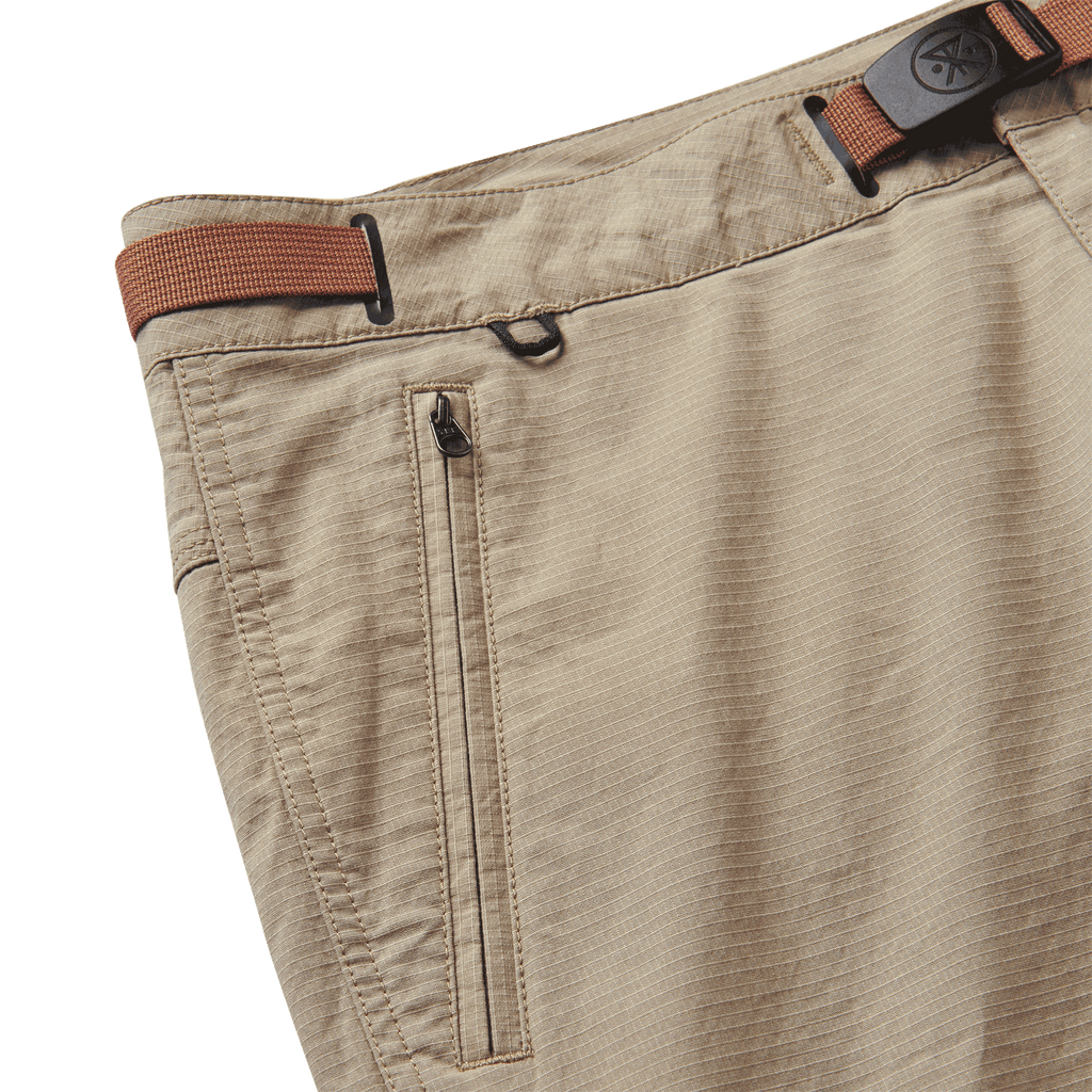 The zipper pocket view of Roark's Campover Shorts 17" - Beach Big Image - 12