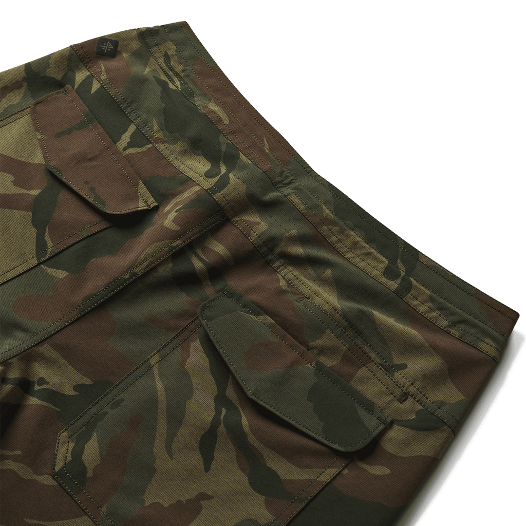 The back of Roark's Layover Trail Shorts - Camo 2 Big Image - 8